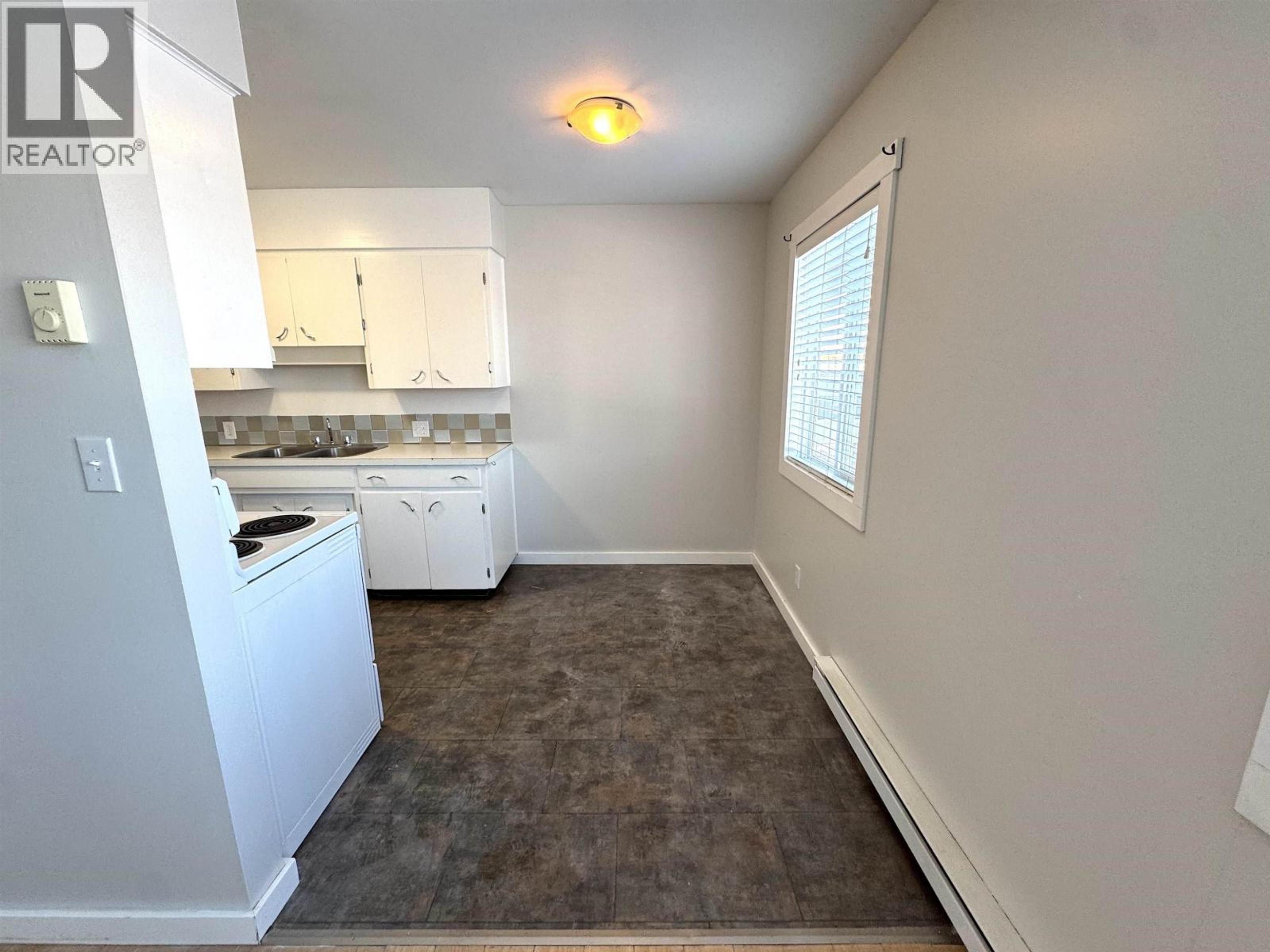 #105 9807 104 AVENUE - 14