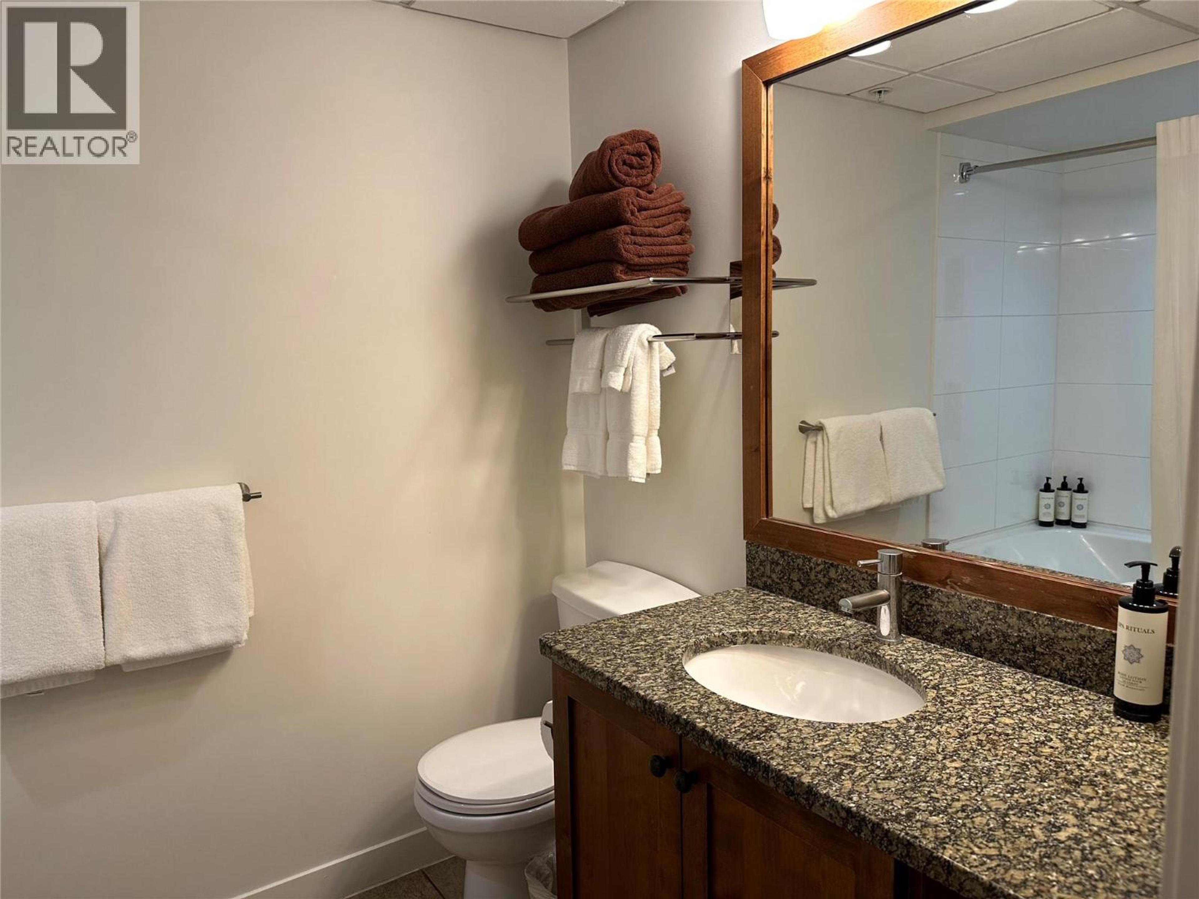 #108 4200 LAKESHORE DRIVE - Image 10