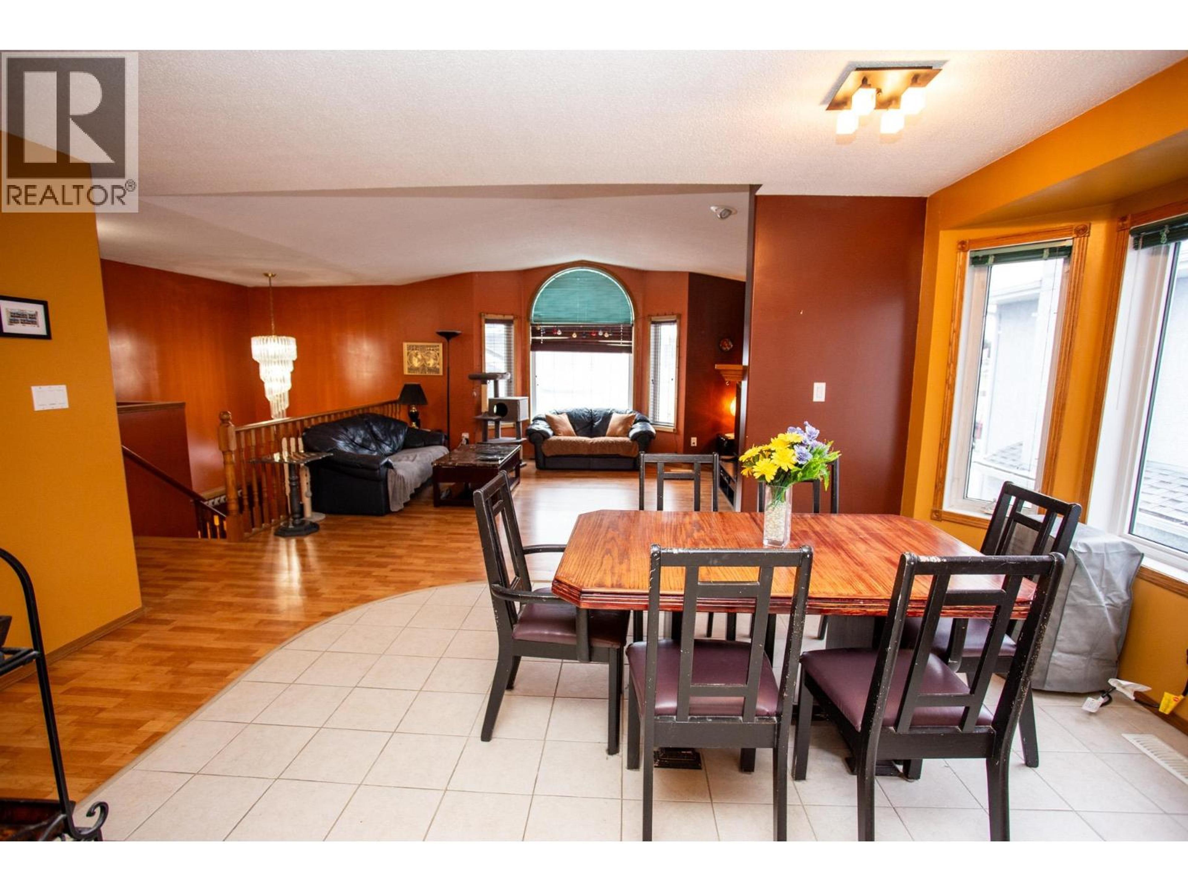 #108 6450 DAWSON ROAD - 11