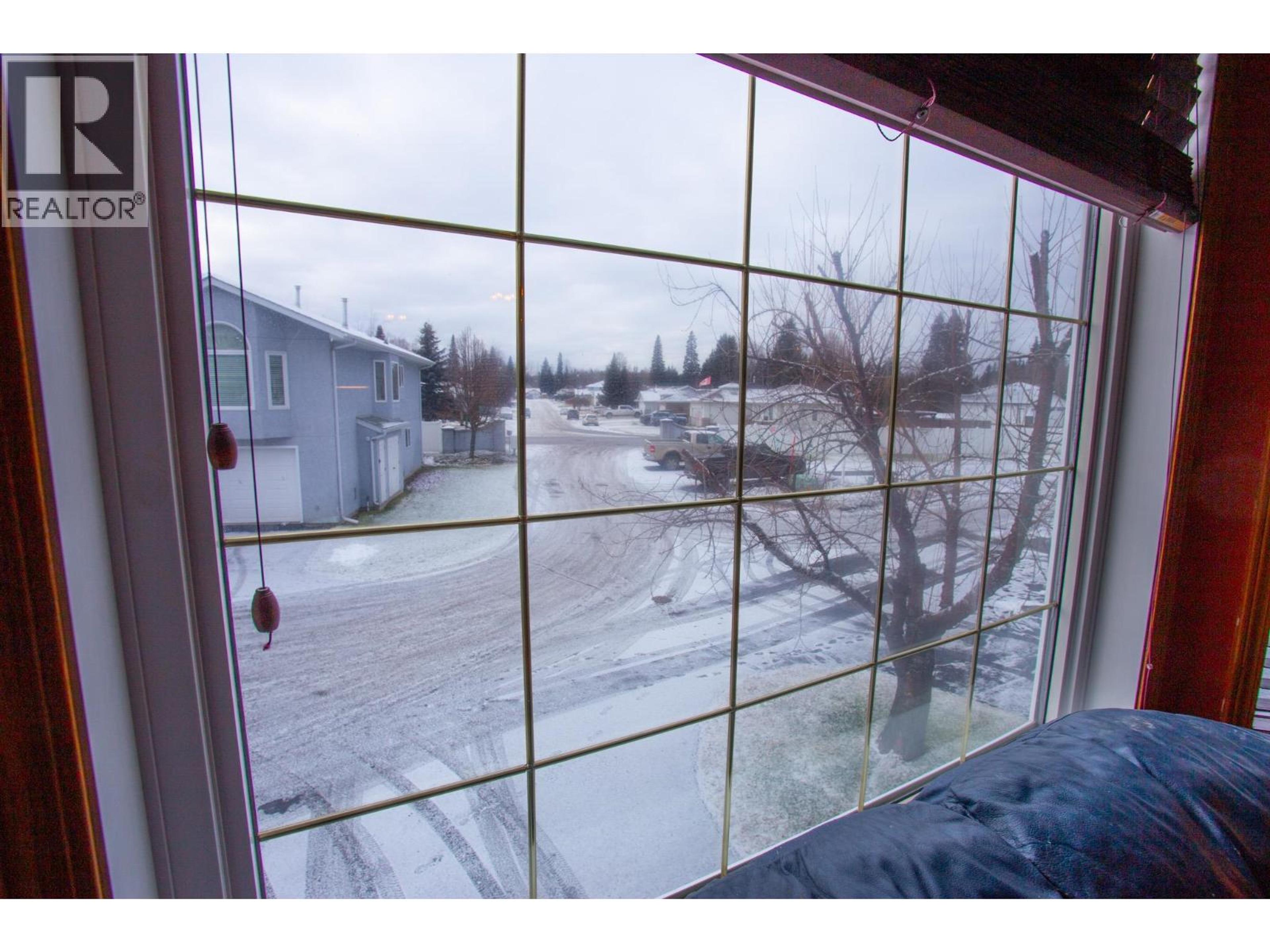 #108 6450 DAWSON ROAD - 5