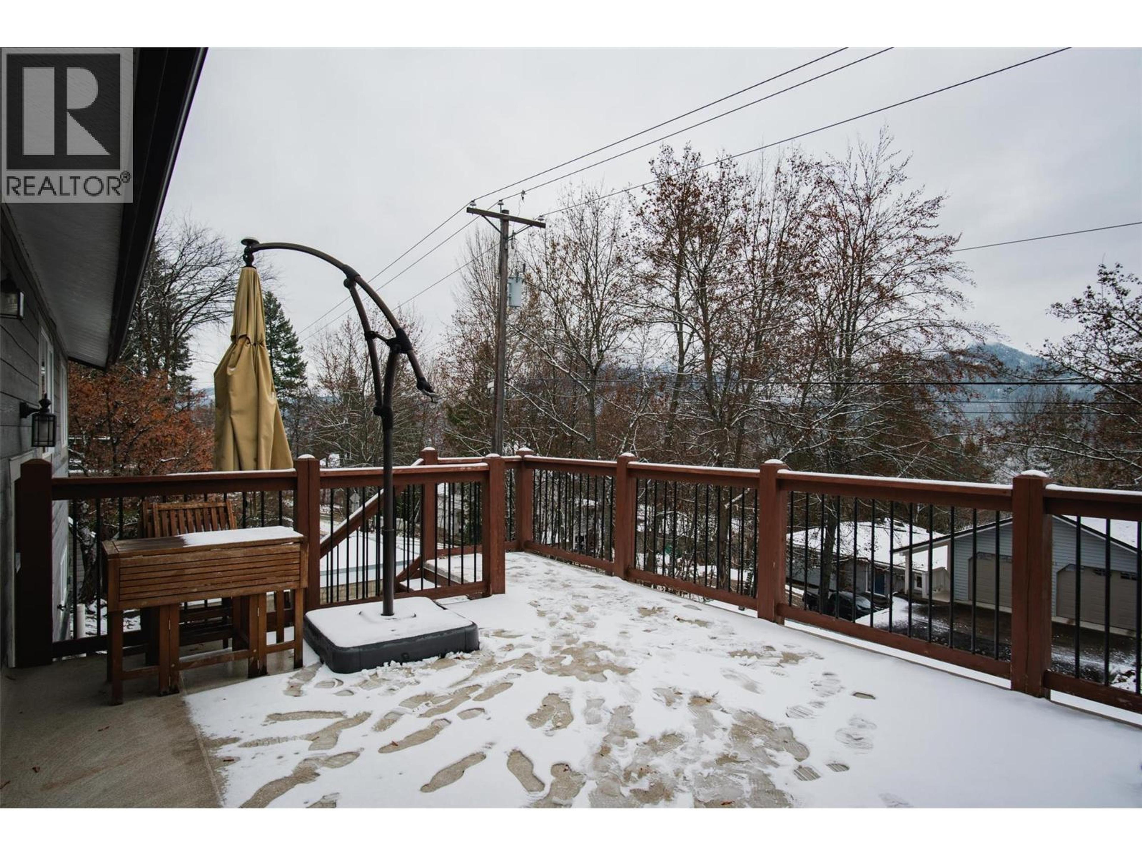 2520 COOK AVENUE - 50