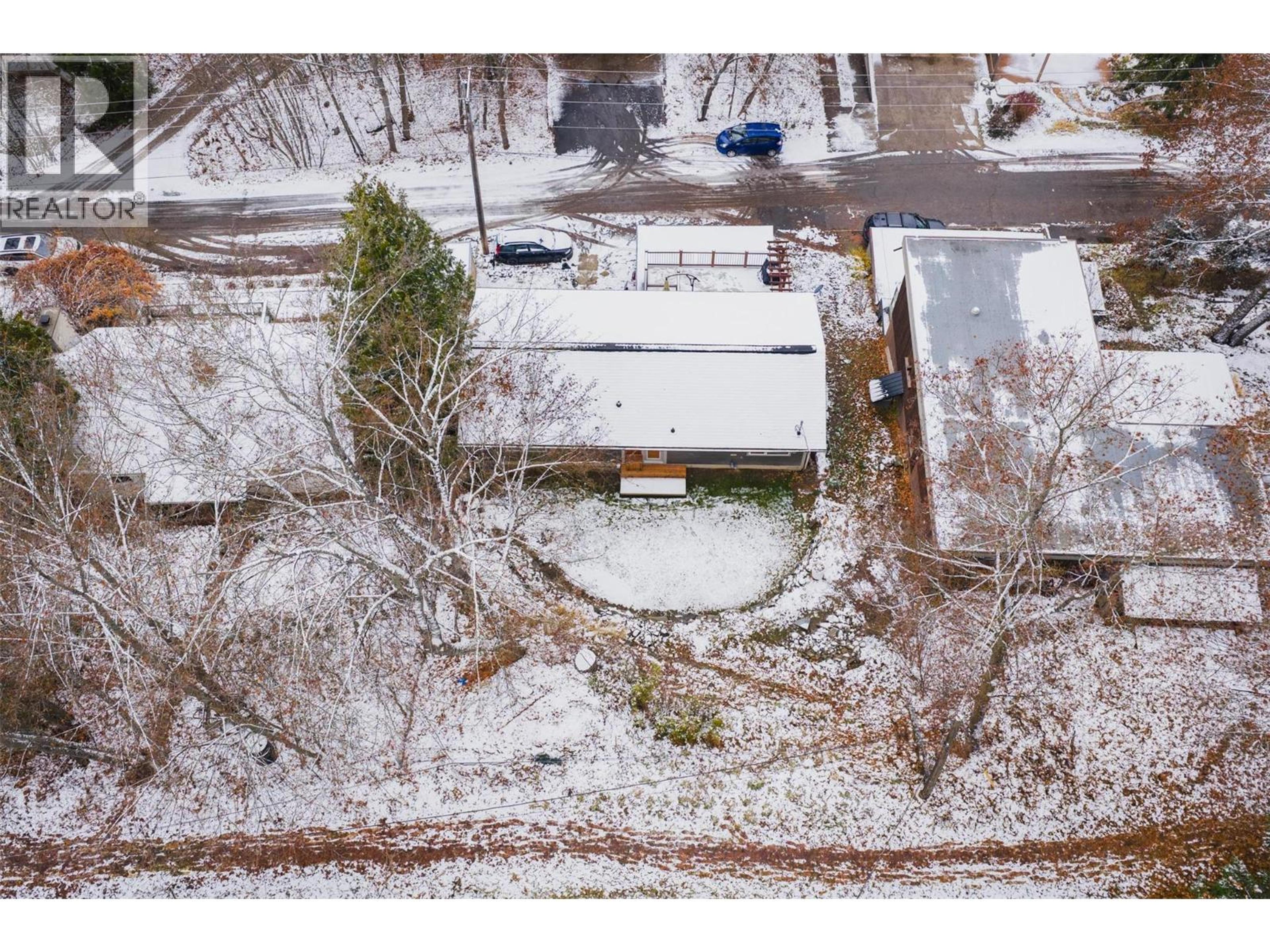 2520 COOK AVENUE - 58