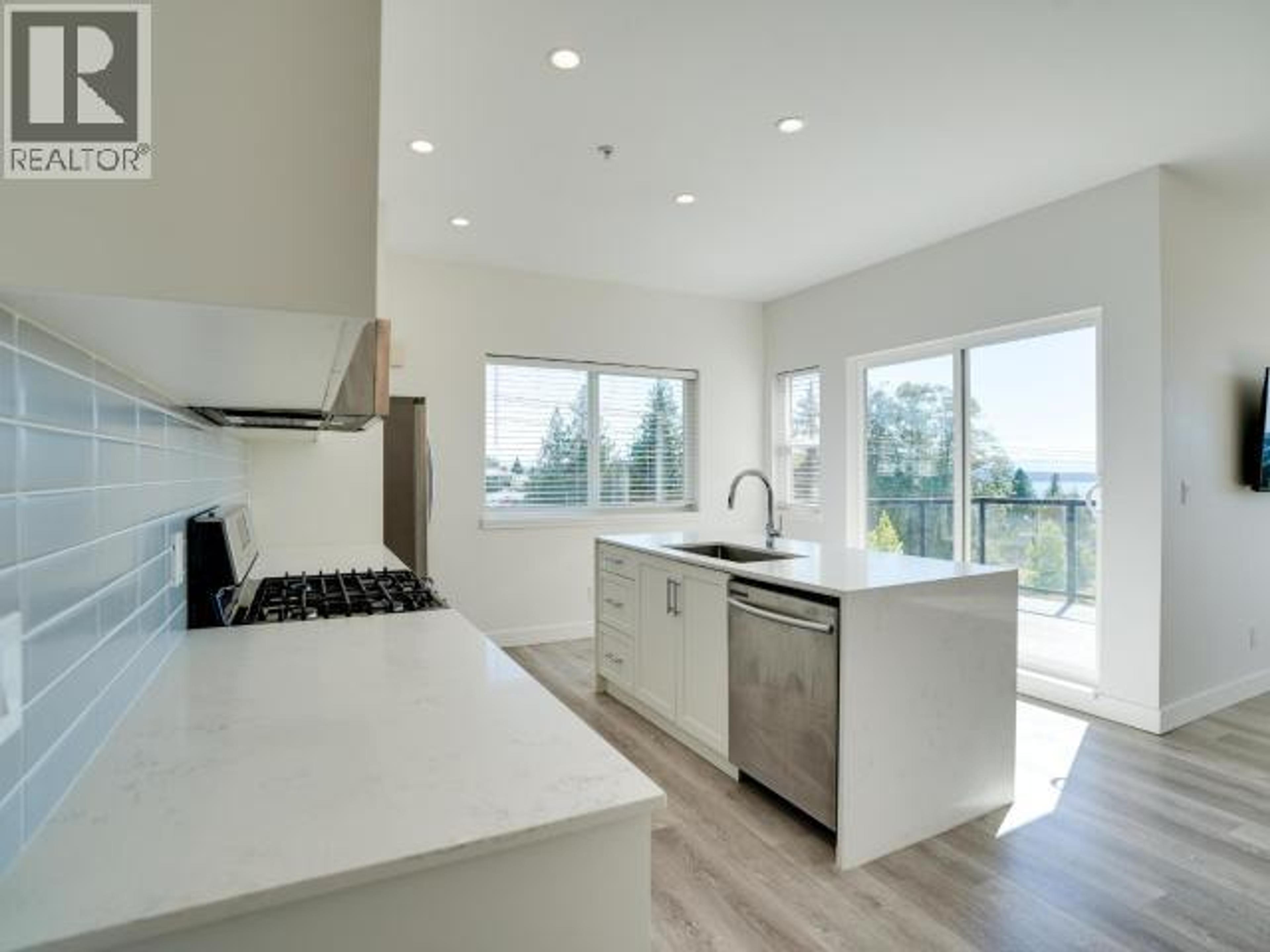 #401 7175 DUNCAN STREET - 7