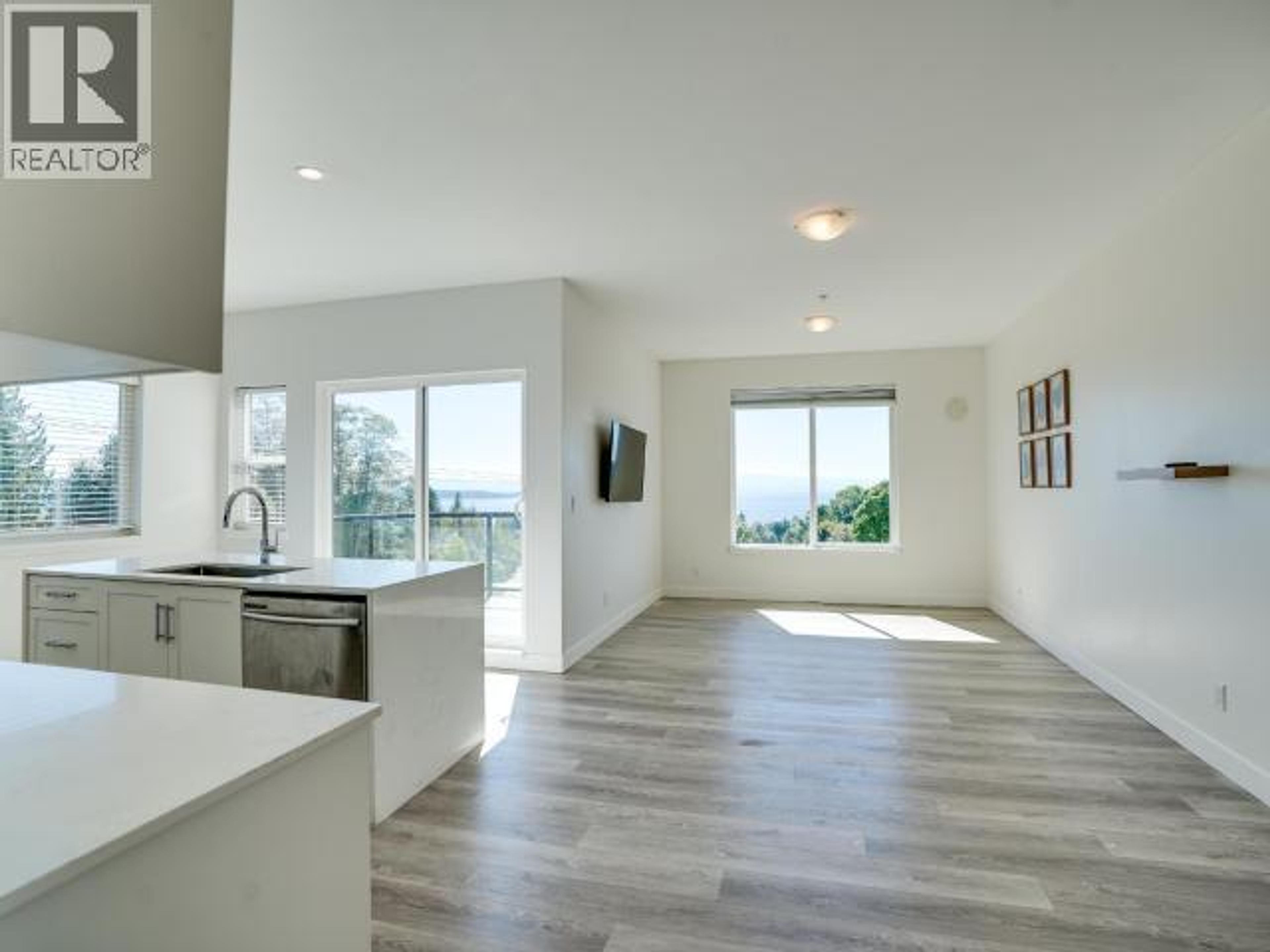 #401 7175 DUNCAN STREET - 9