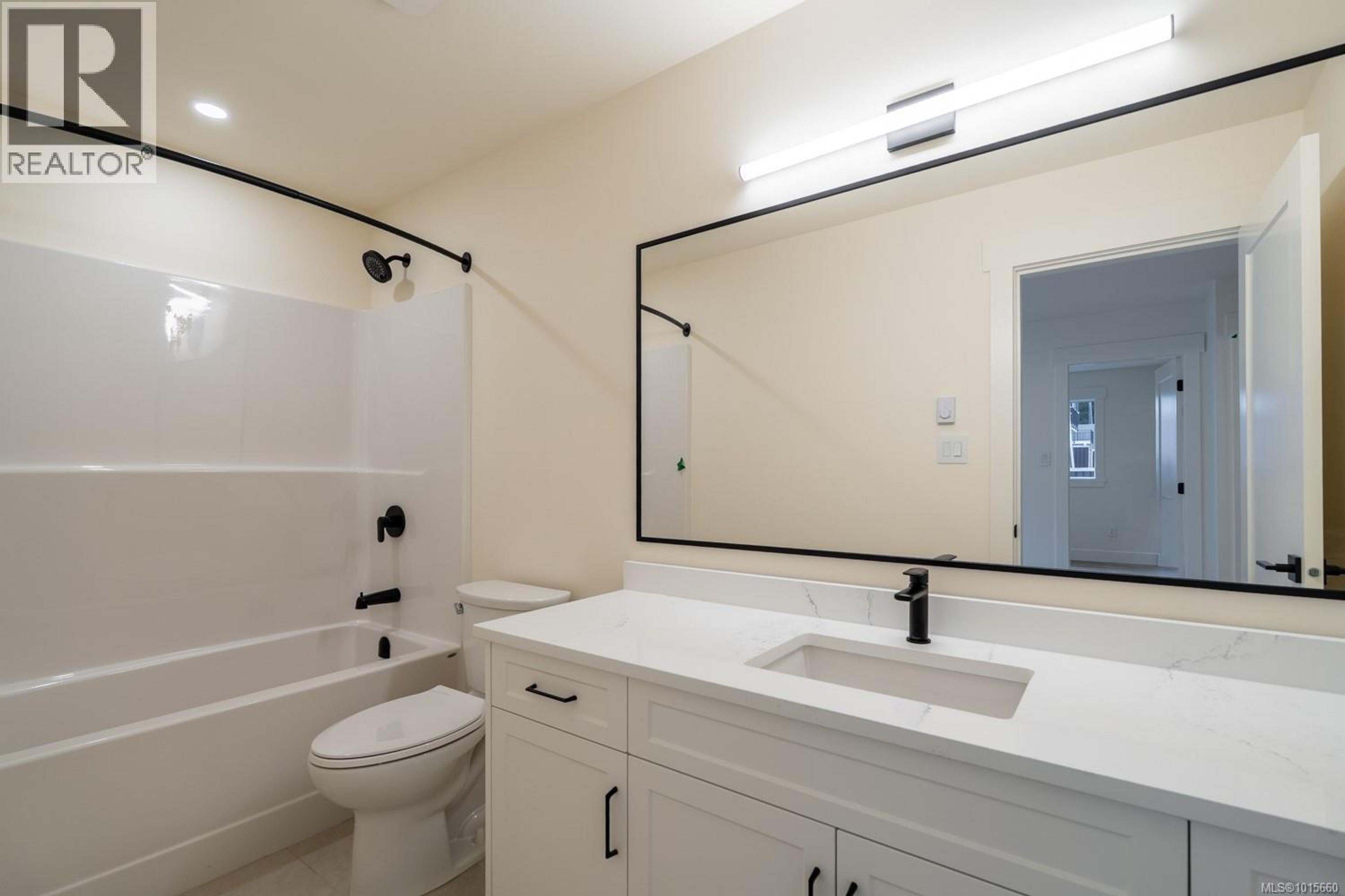 668 SANDERSON RD - 9