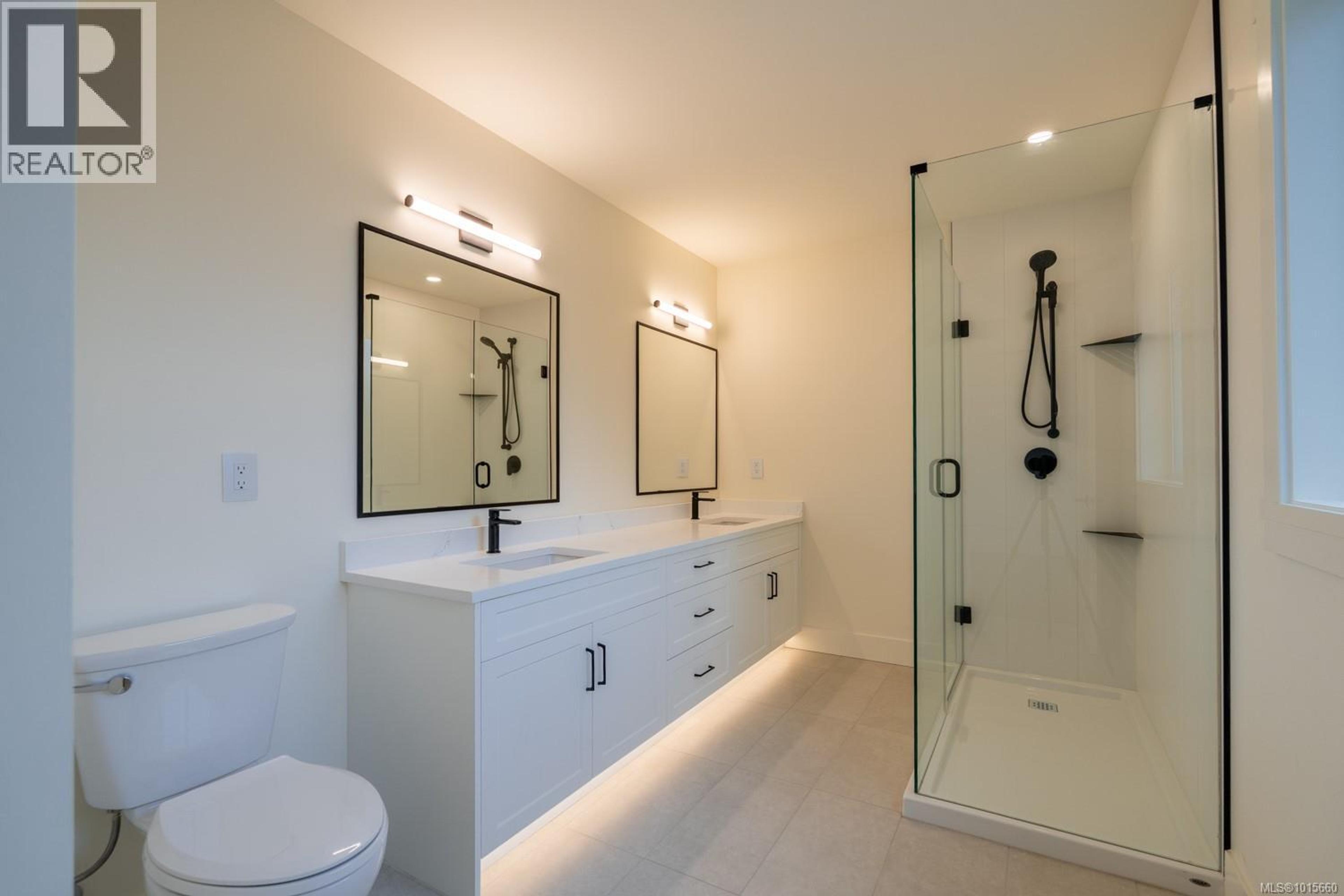 668 SANDERSON RD - 11