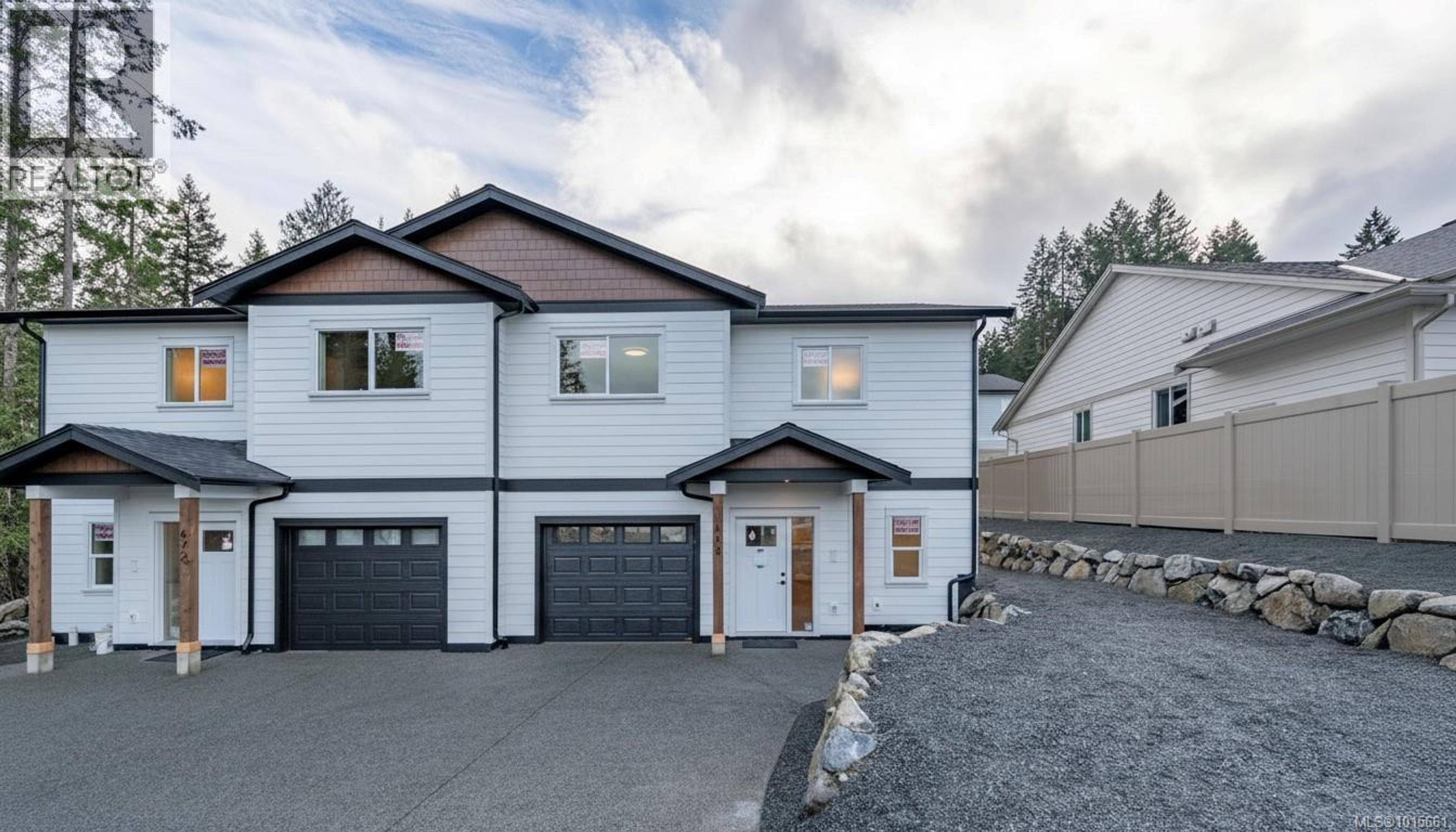 672 SANDERSON RD - 35