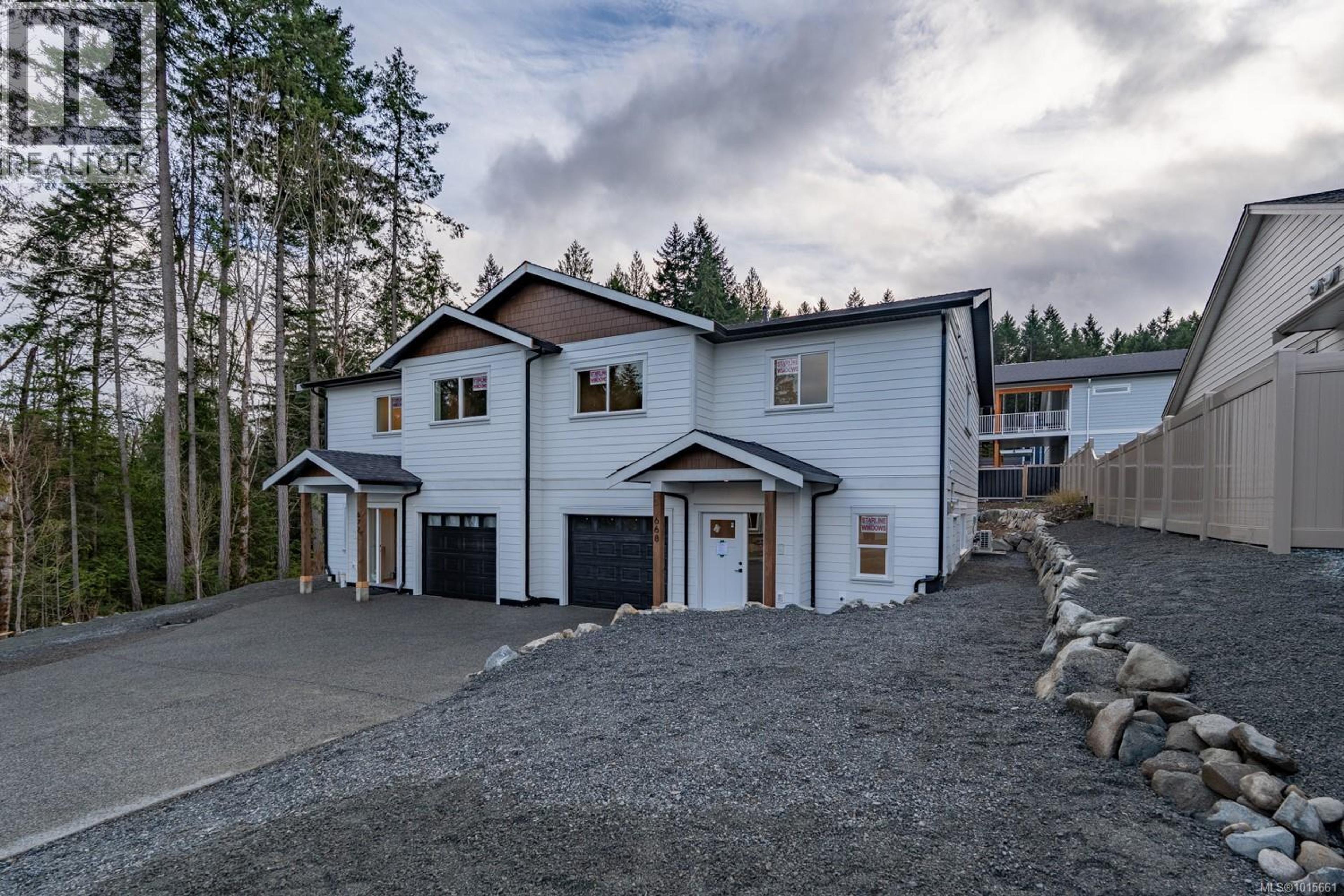 672 SANDERSON RD - 33