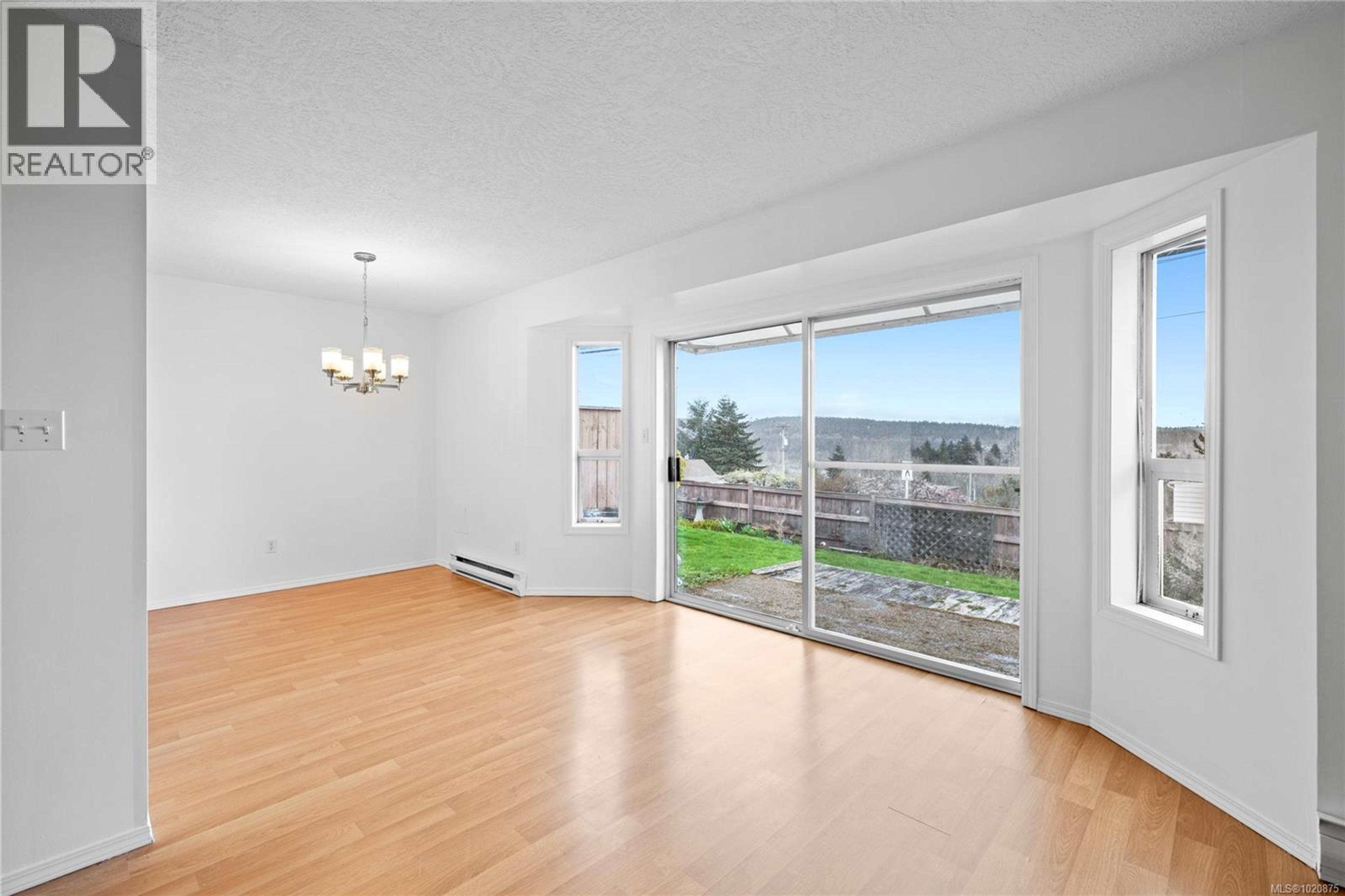 #3 100 FIRST AVE - 8