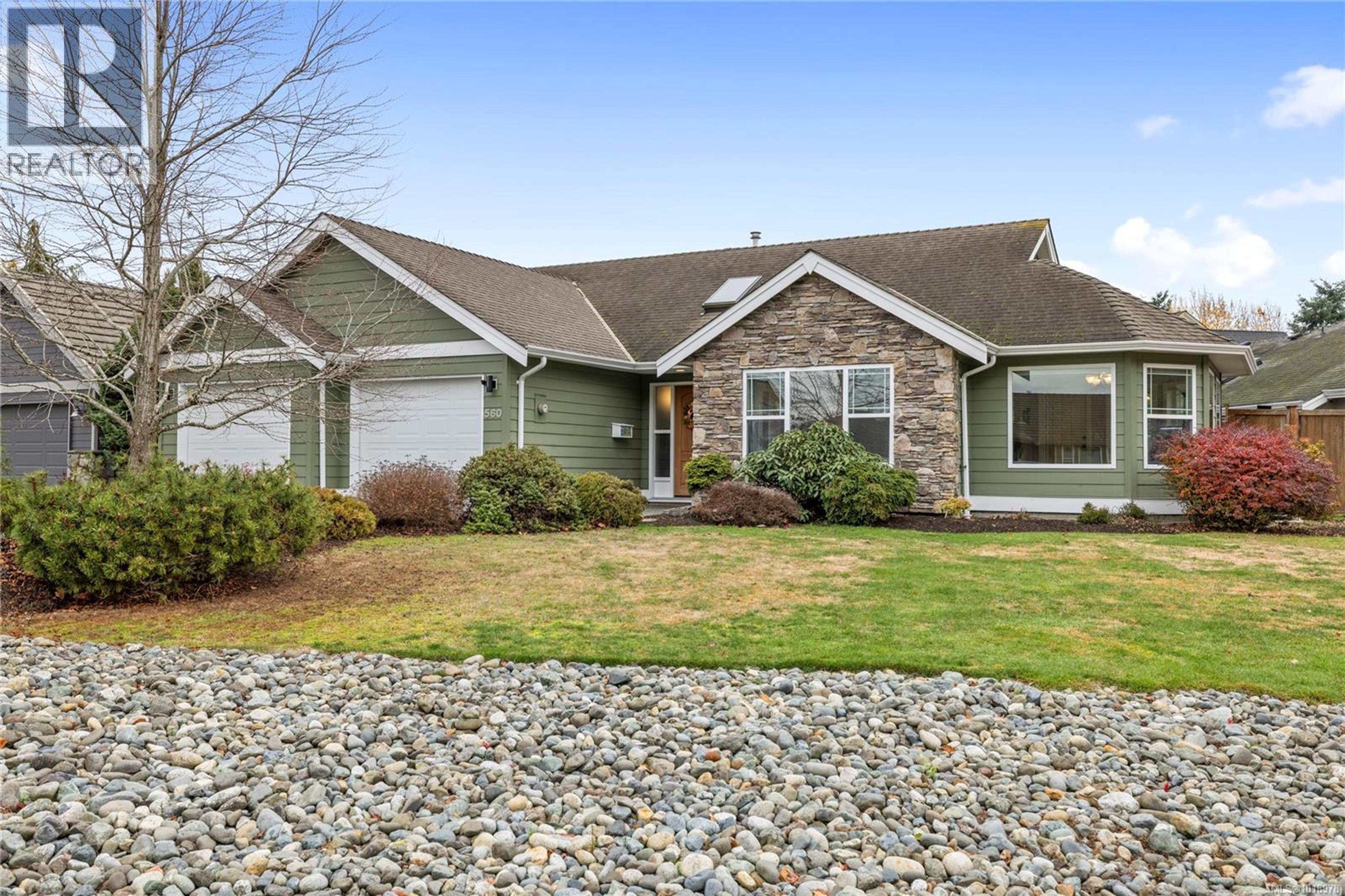 560 VIKING WAY - Main Image