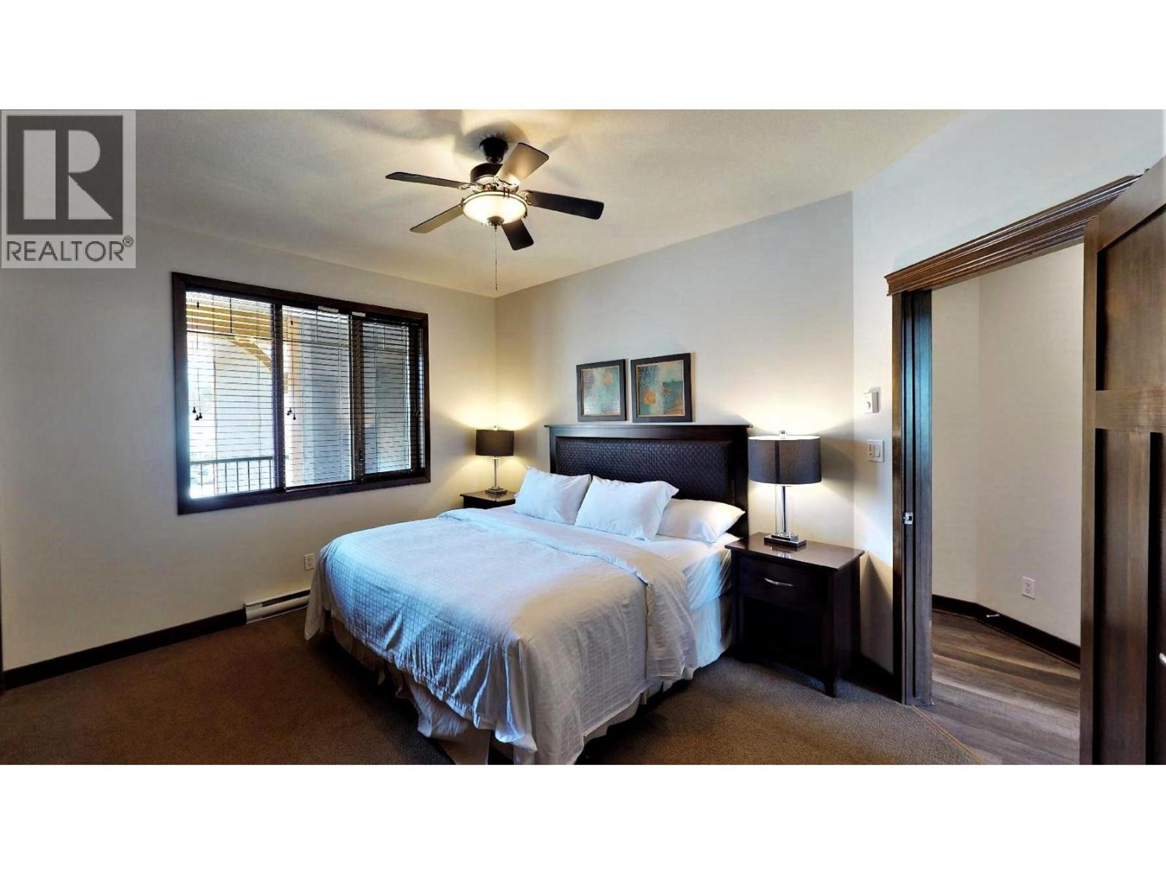 #735 M1 700 BIGHORN BOULEVARD - 24