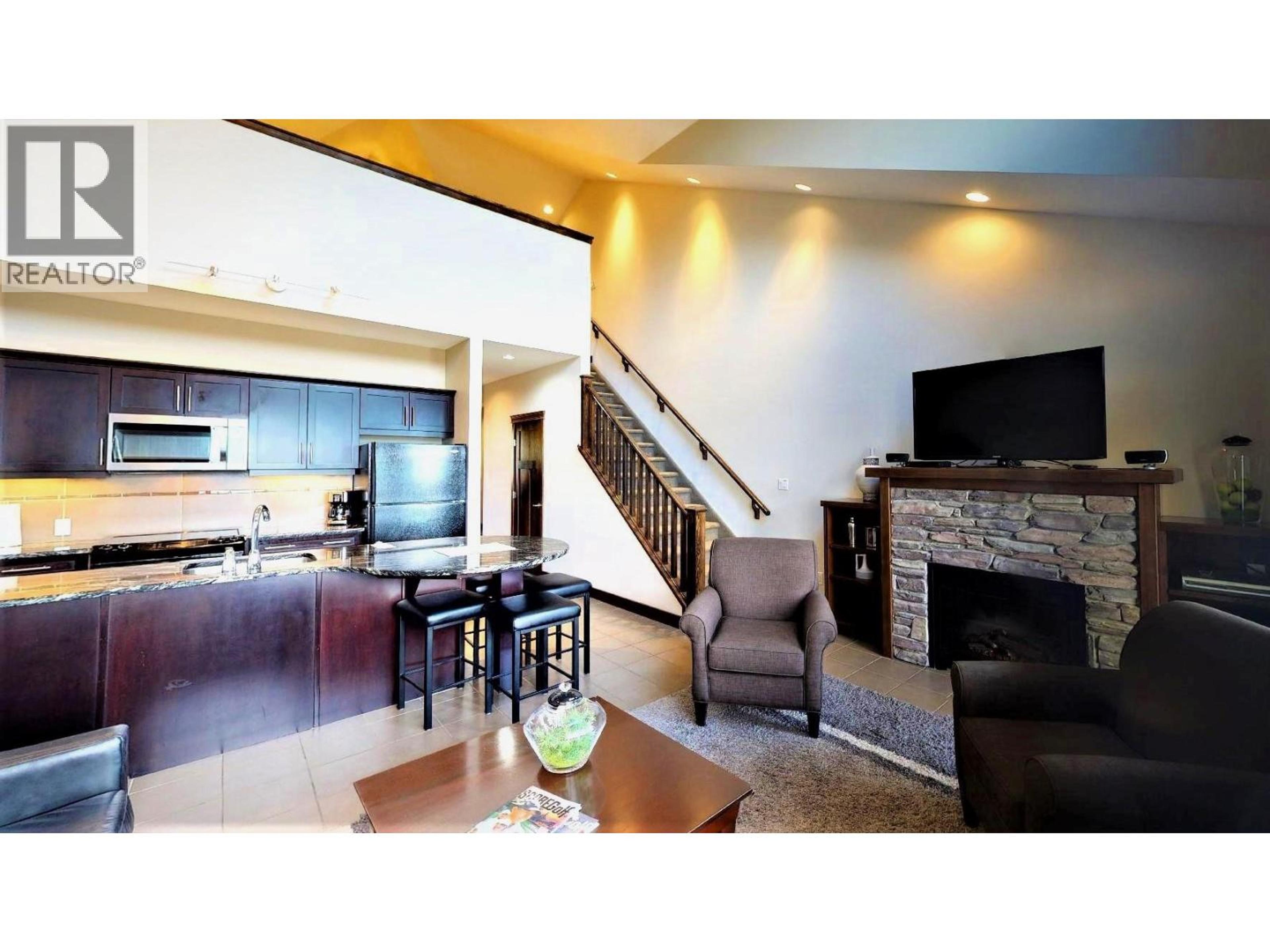 #735 M1 700 BIGHORN BOULEVARD - 9