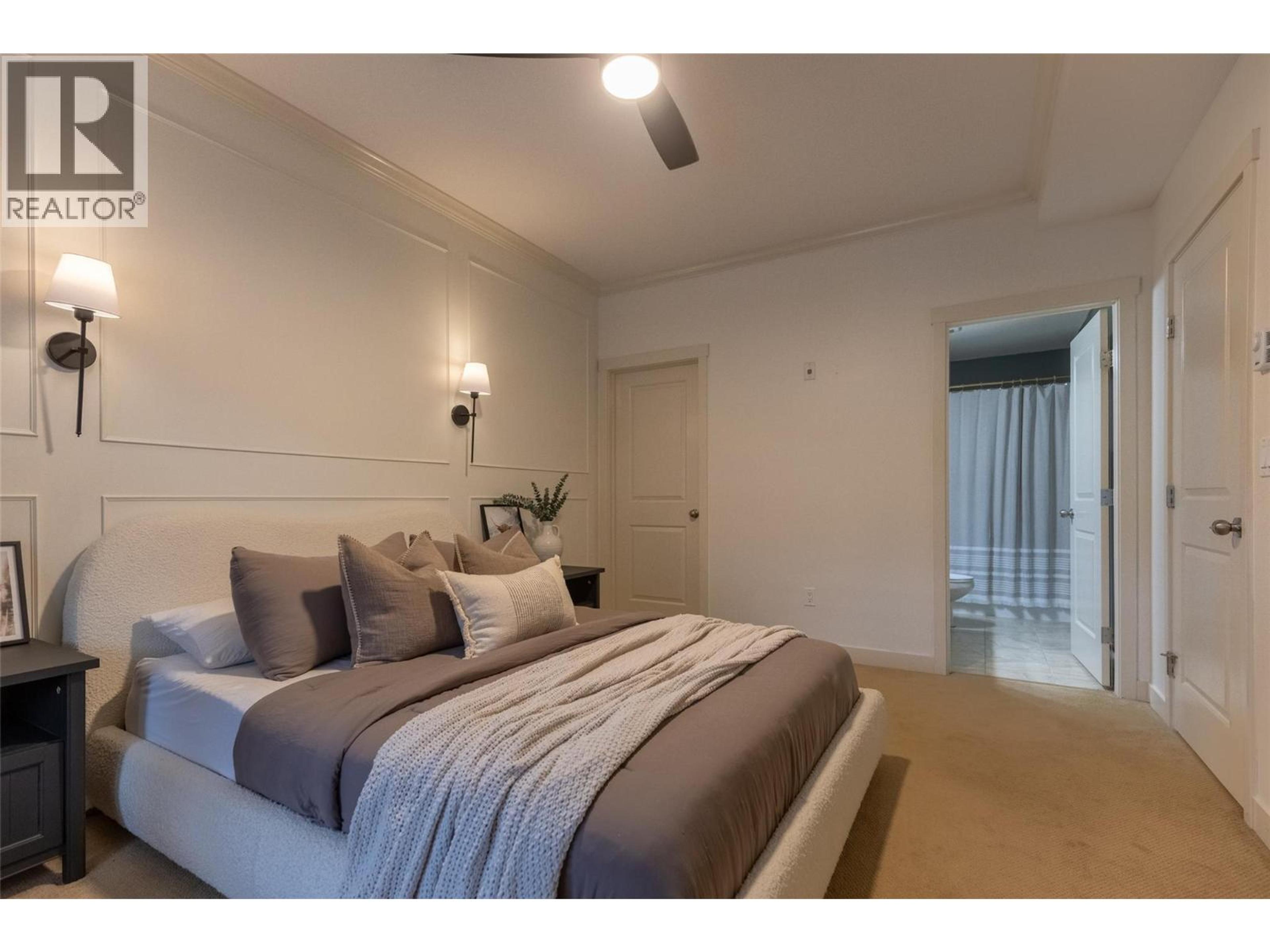 #104 1330 WHITEWOOD CRESCENT - 34