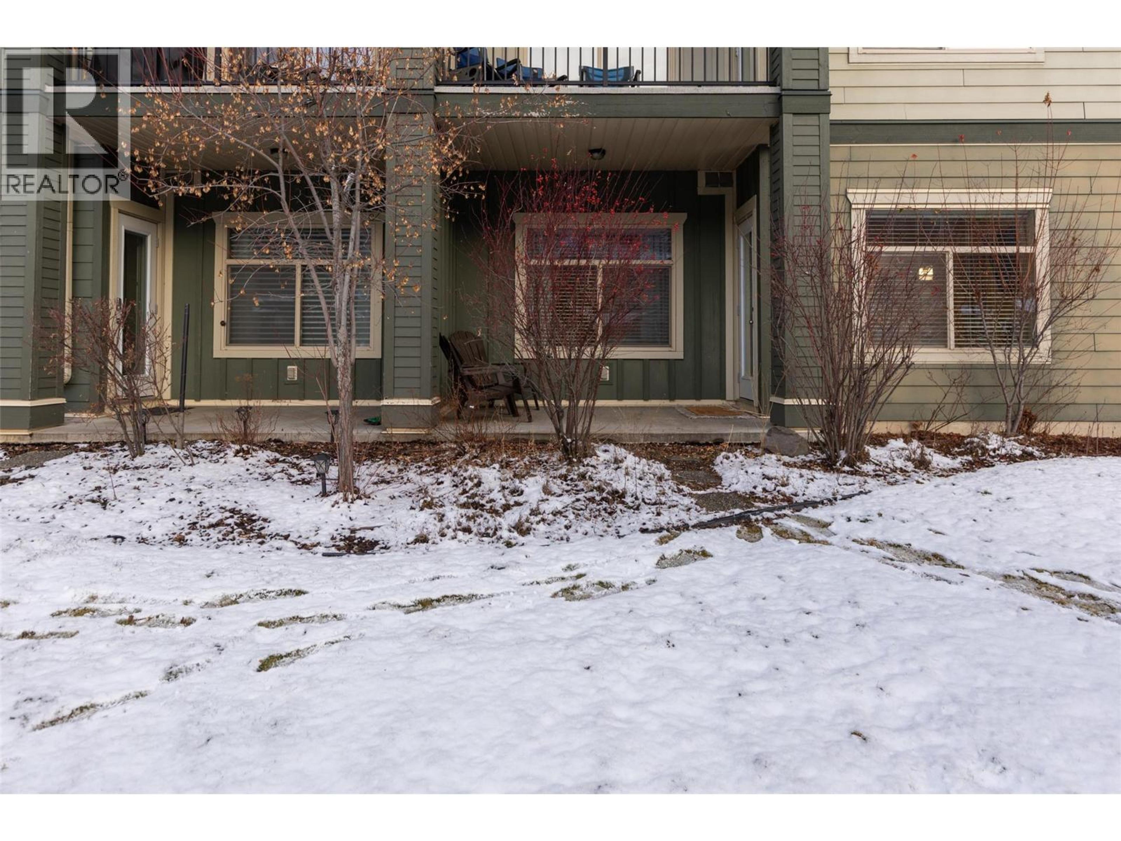 #104 1330 WHITEWOOD CRESCENT - 5