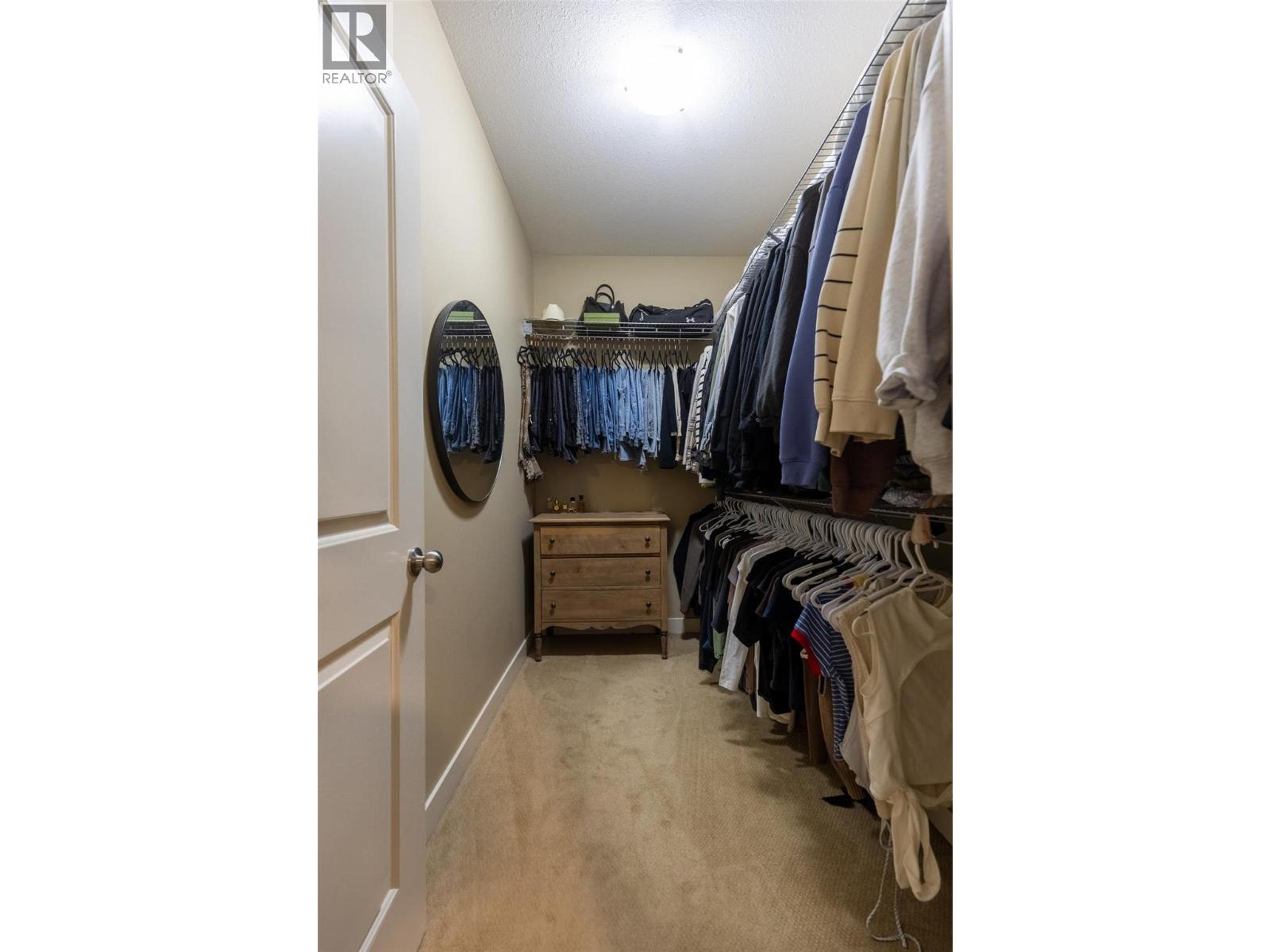 #104 1330 WHITEWOOD CRESCENT - 42