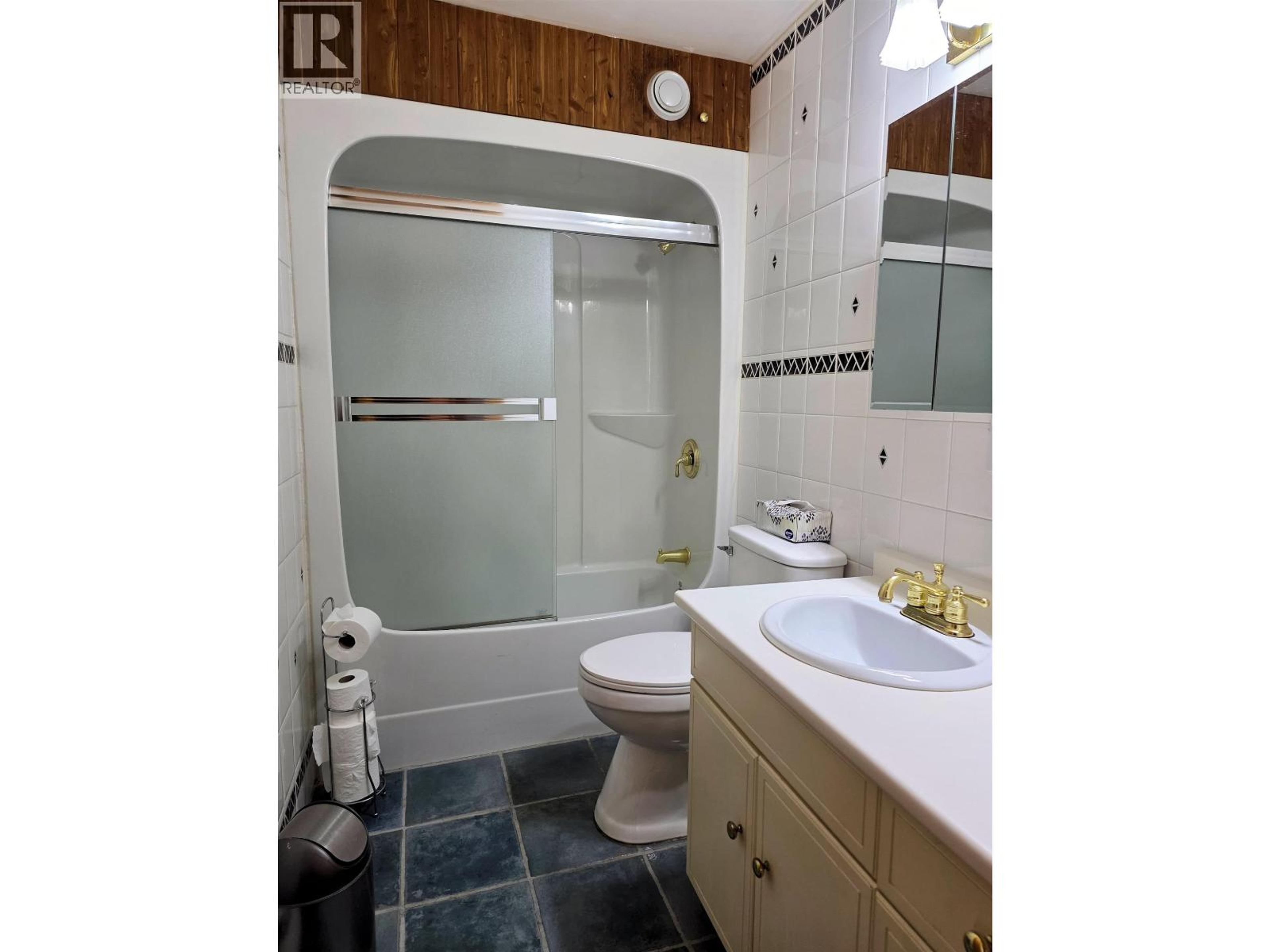 10 MCDONALD AVENUE - 18