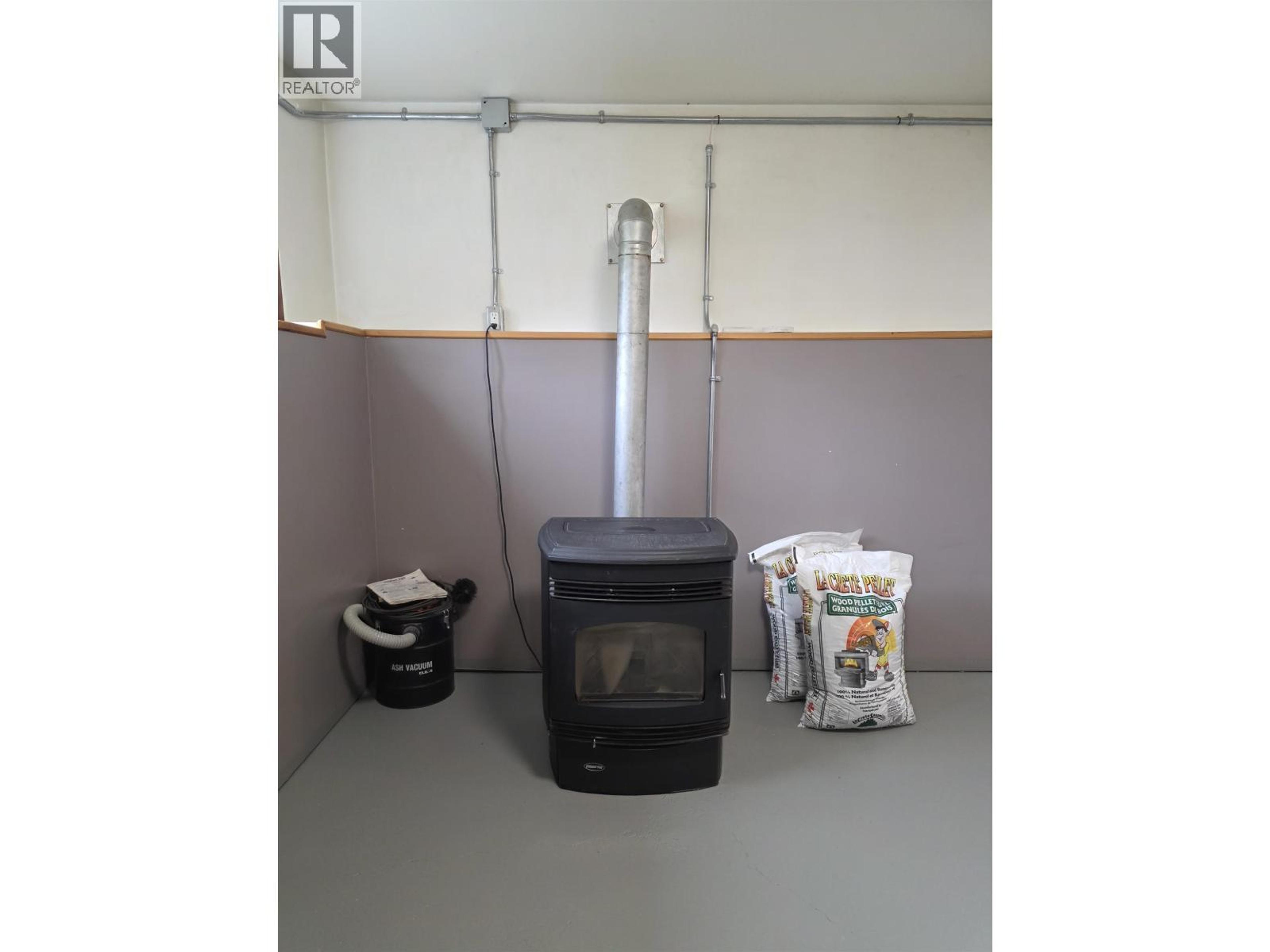 10 MCDONALD AVENUE - 25