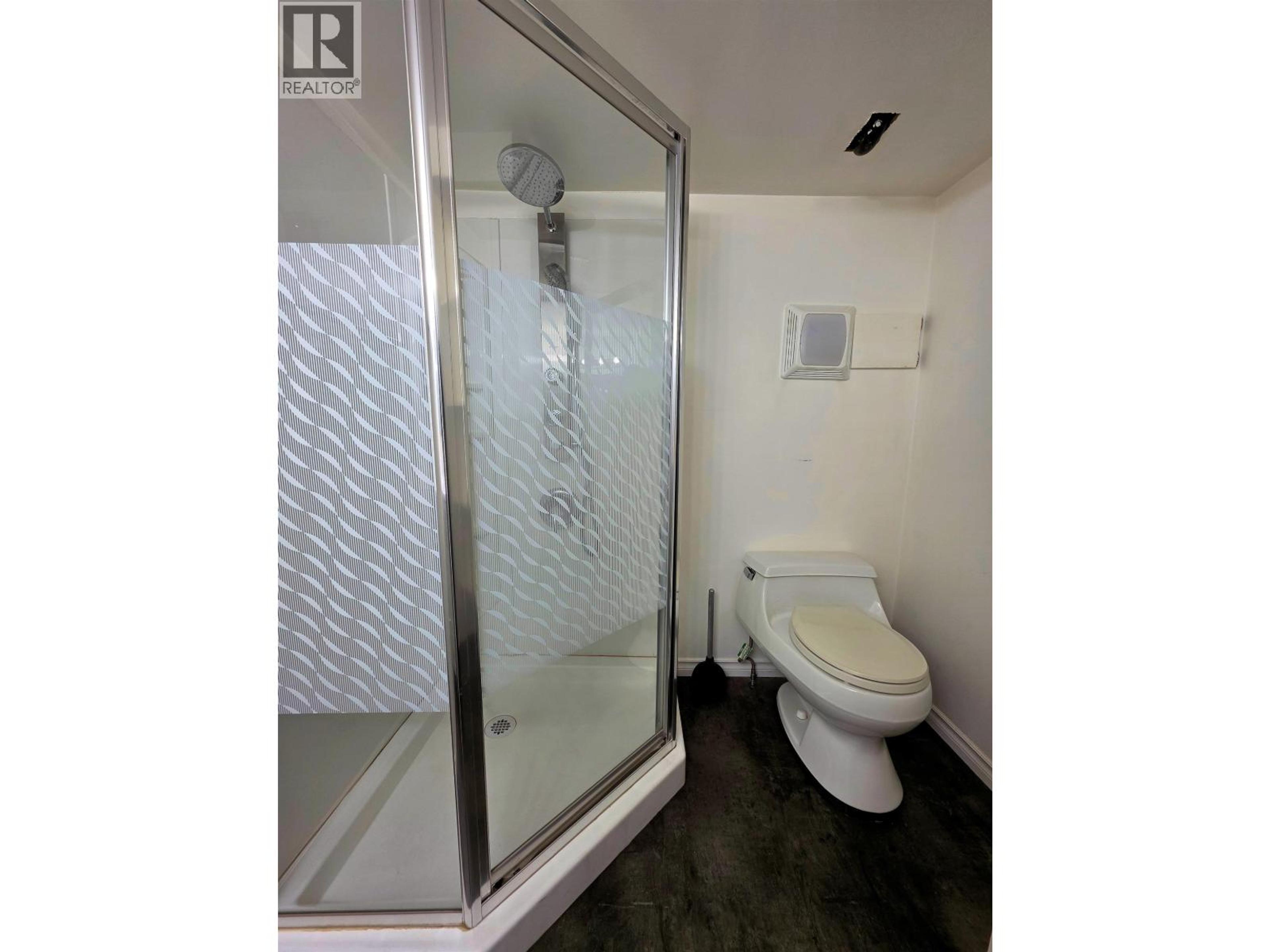 10 MCDONALD AVENUE - 27