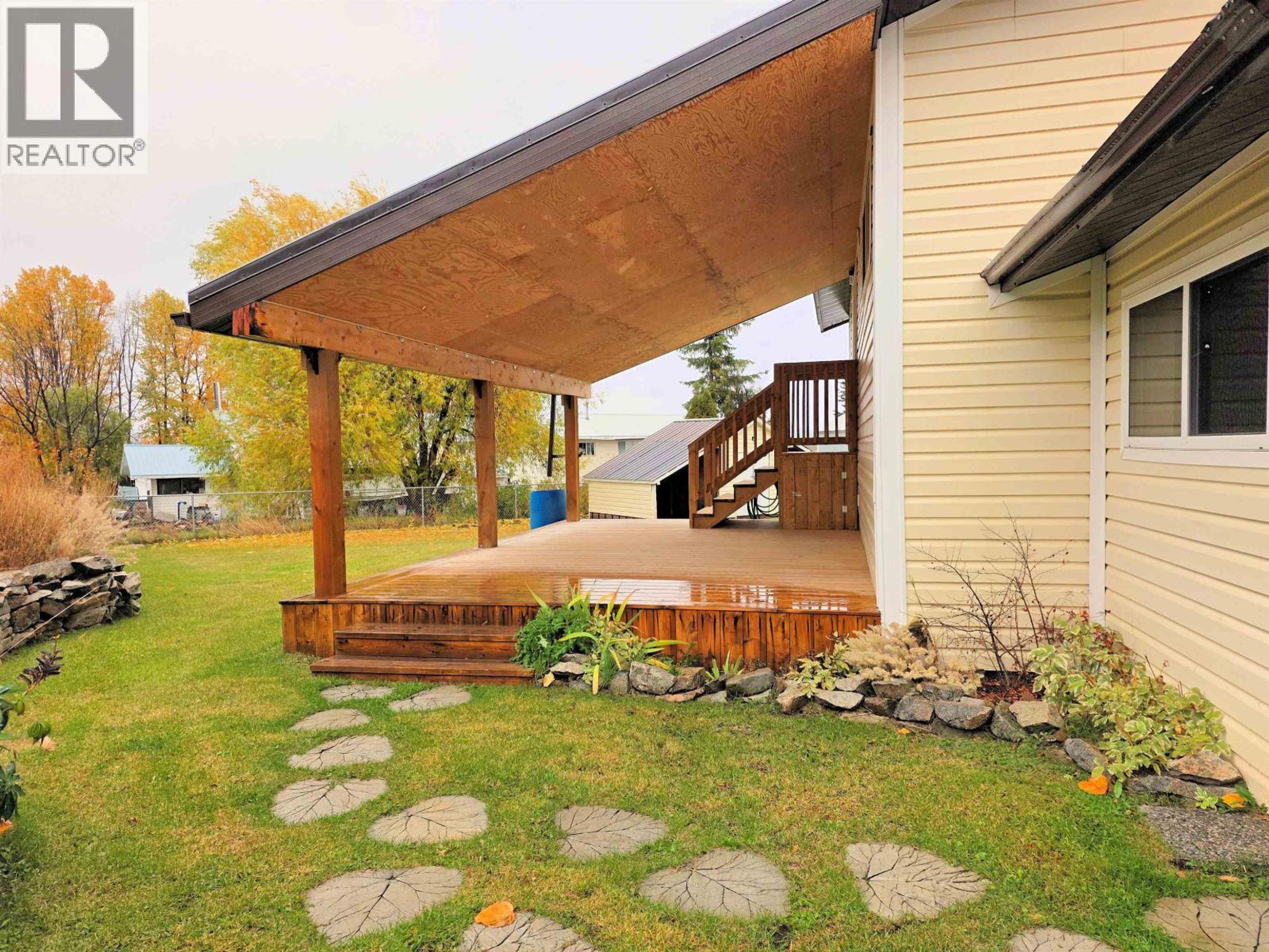 10 MCDONALD AVENUE - 4