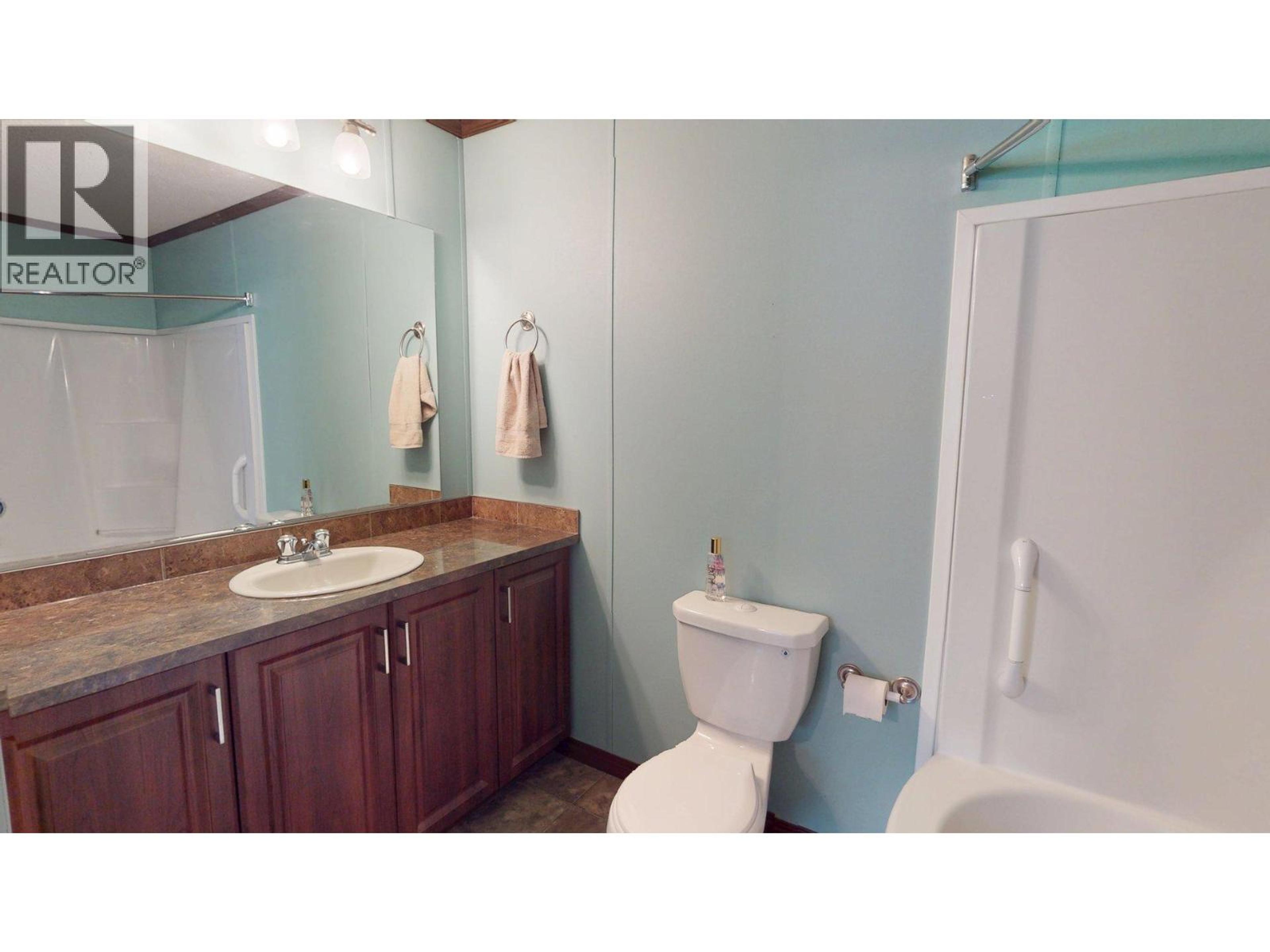 35 WILDERNESS HEIGHTS WAY - 30