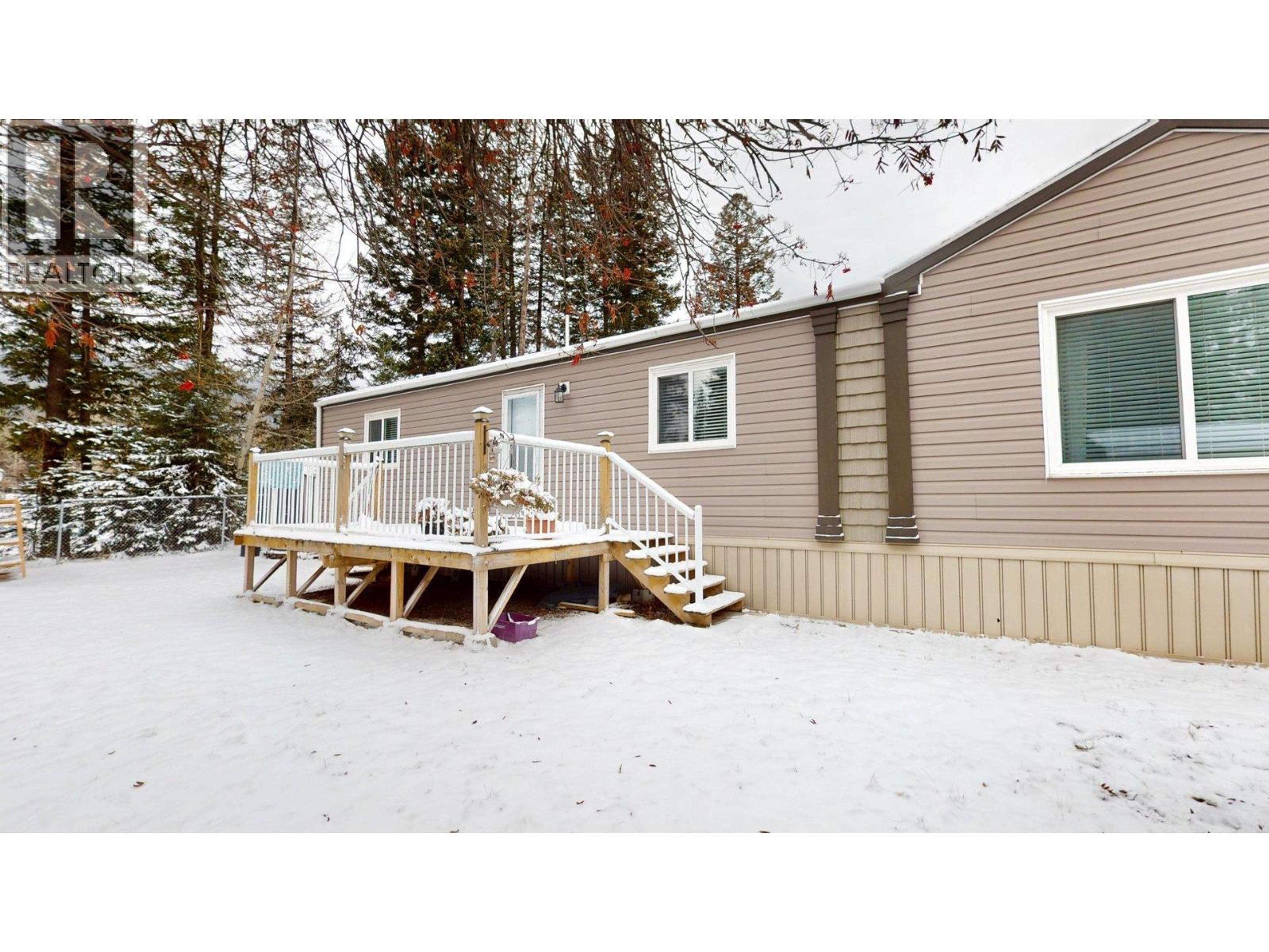 35 WILDERNESS HEIGHTS WAY - 33