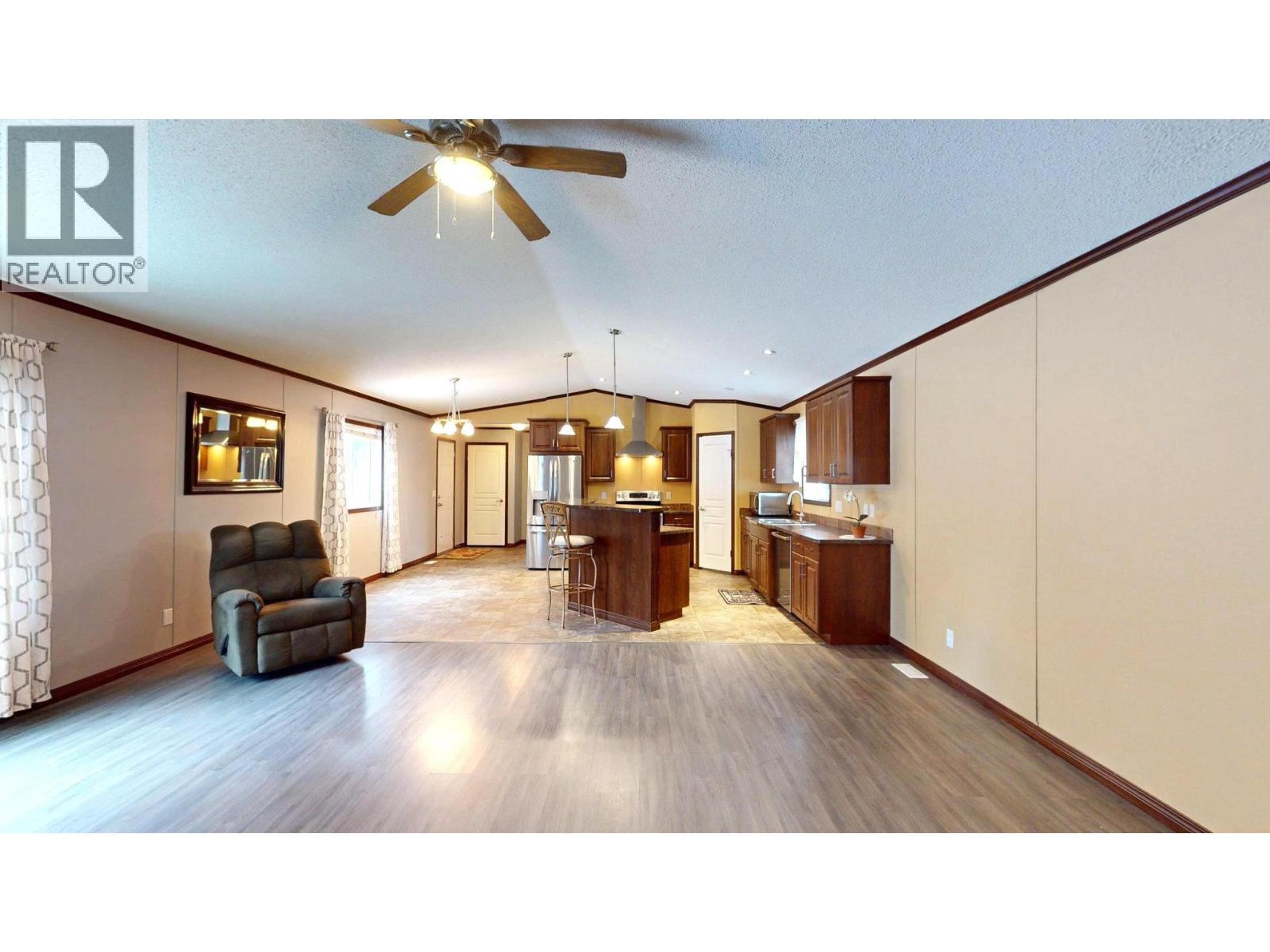 35 WILDERNESS HEIGHTS WAY - 4