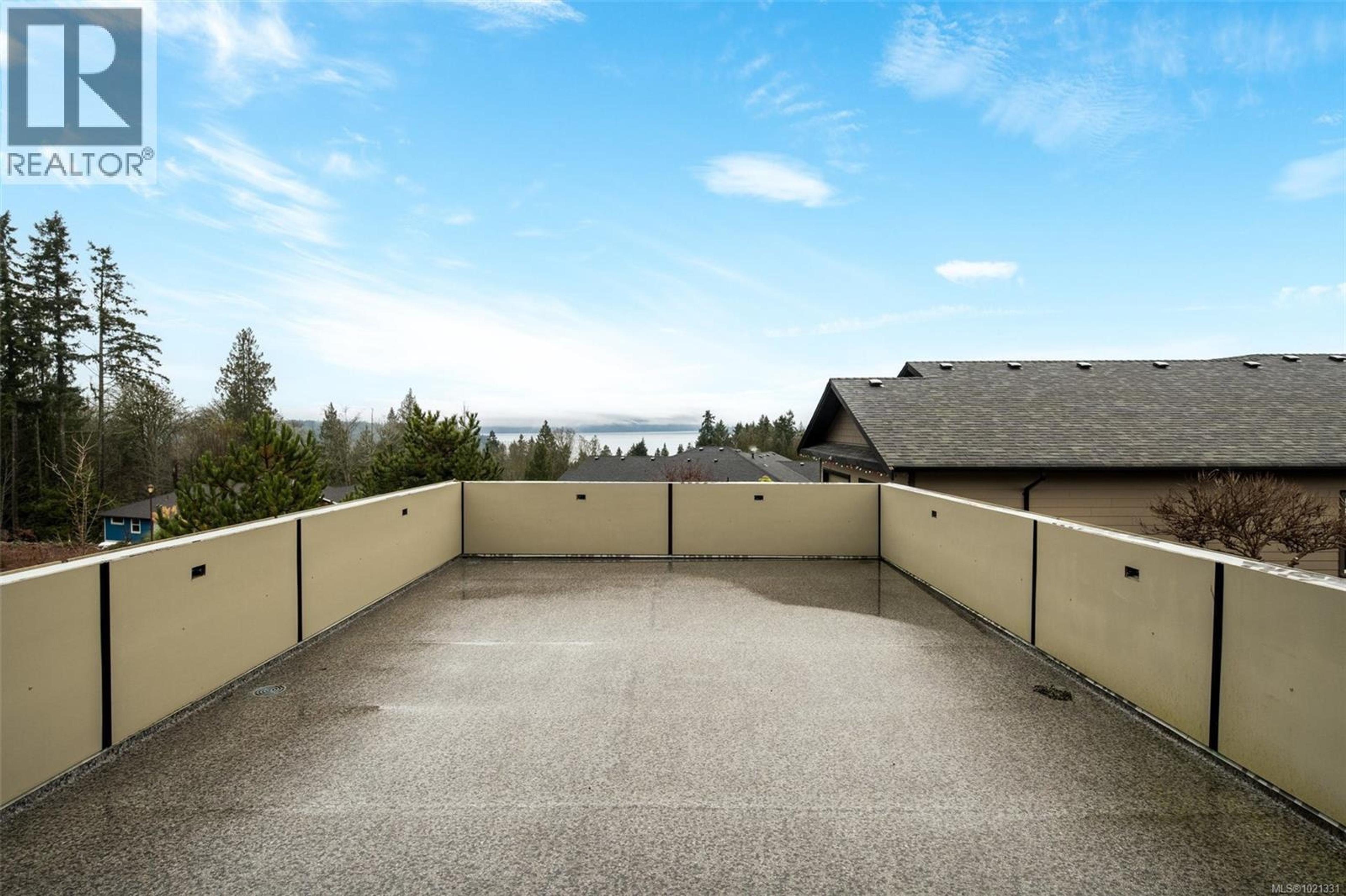 654 SENTINEL DR - 45