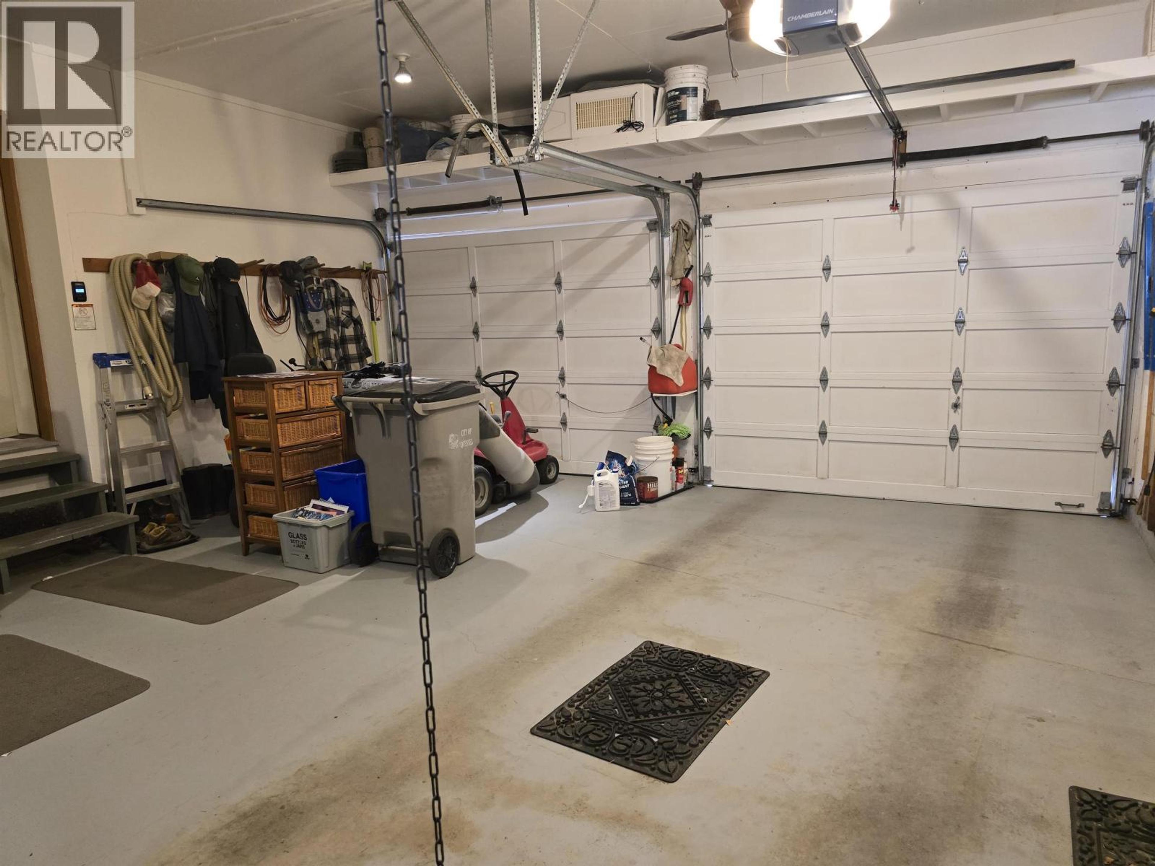 532 RACING ROAD - 37