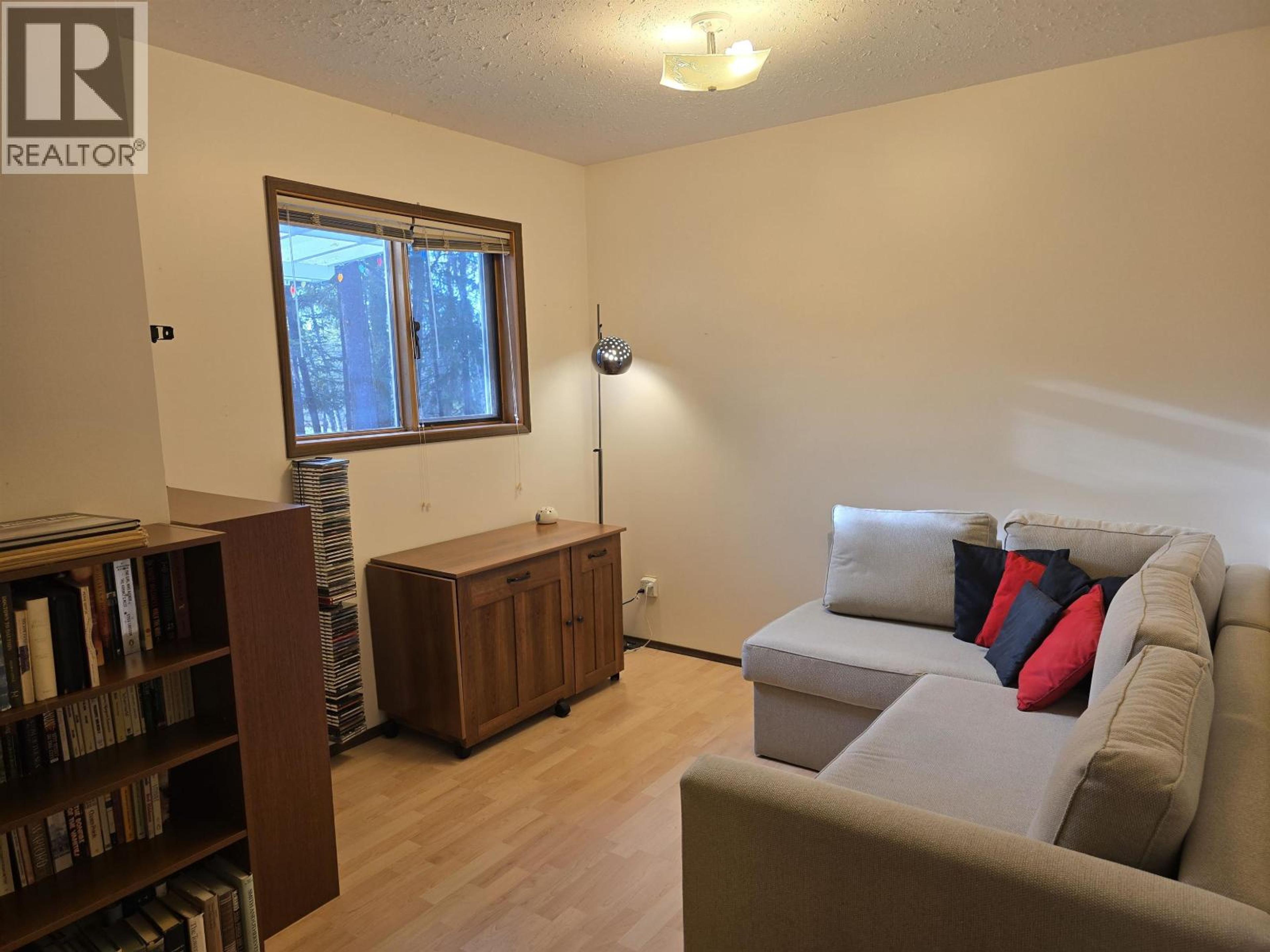 532 RACING ROAD - 34