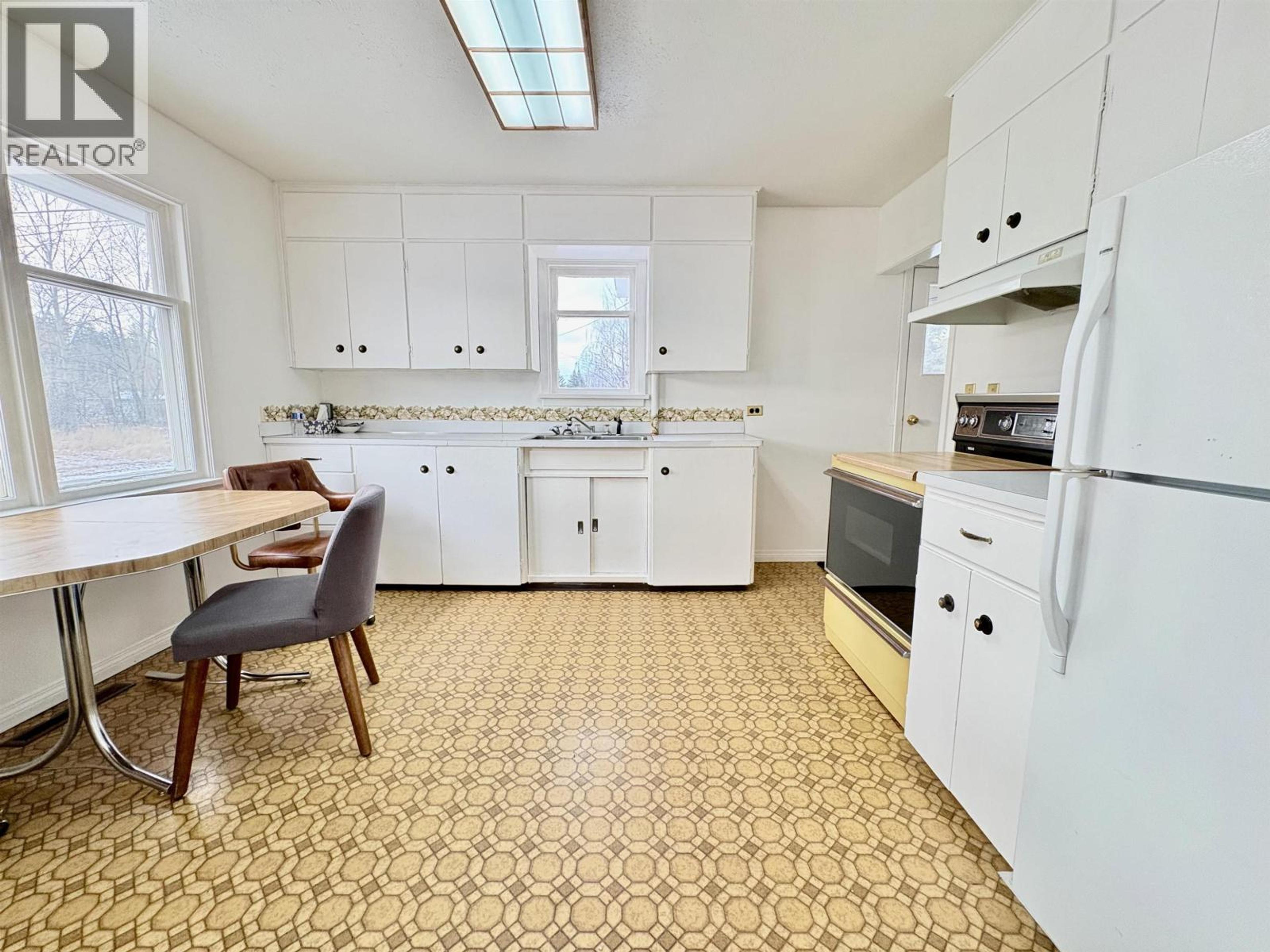 734 PRESTON ROAD - Image 5