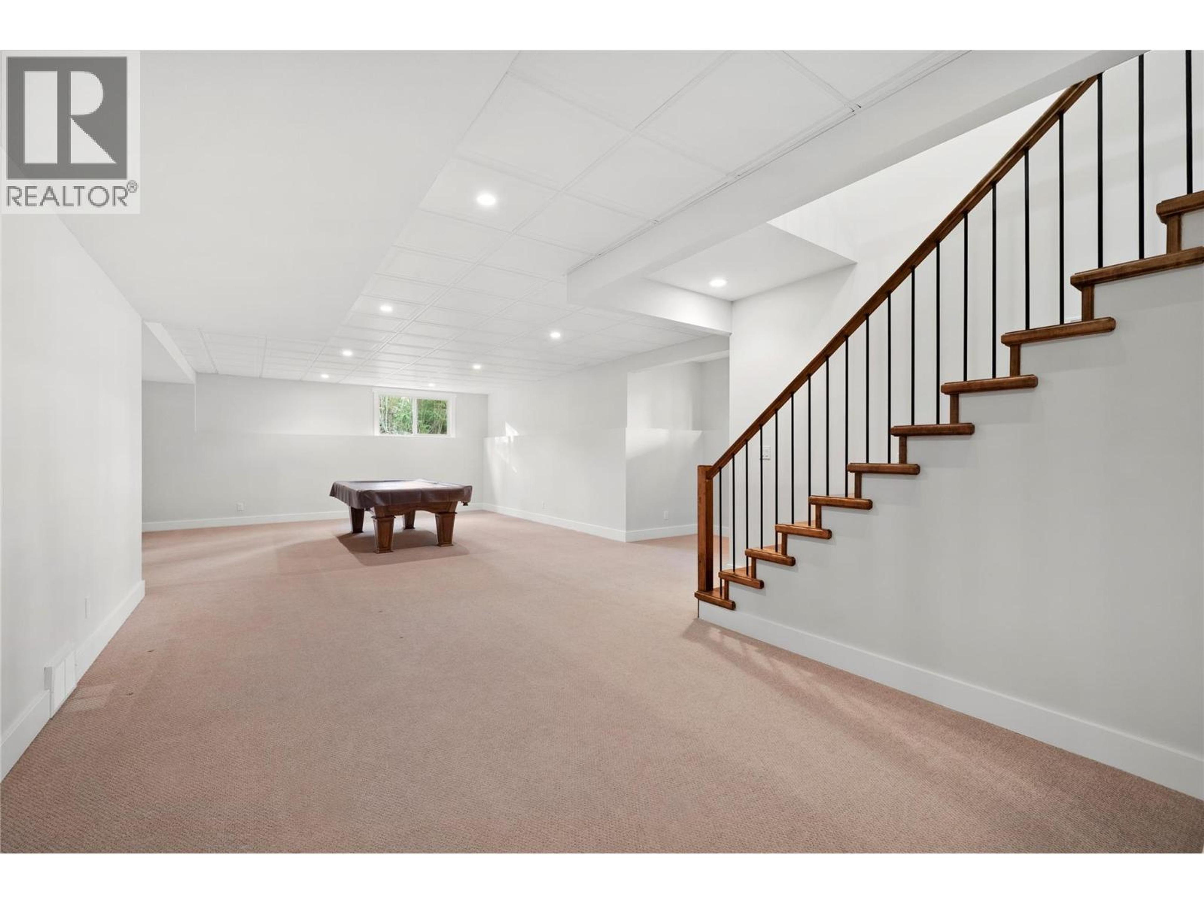 385 RIVERWIND DRIVE - 46