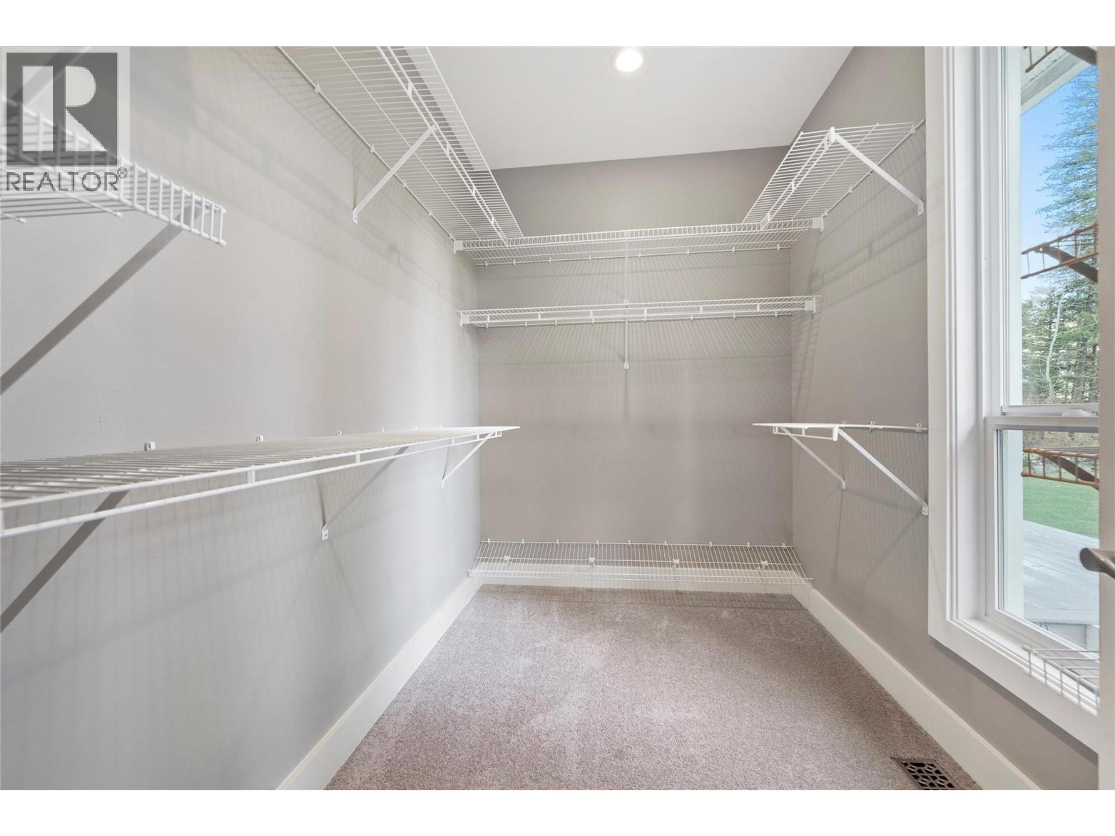 385 RIVERWIND DRIVE - 29