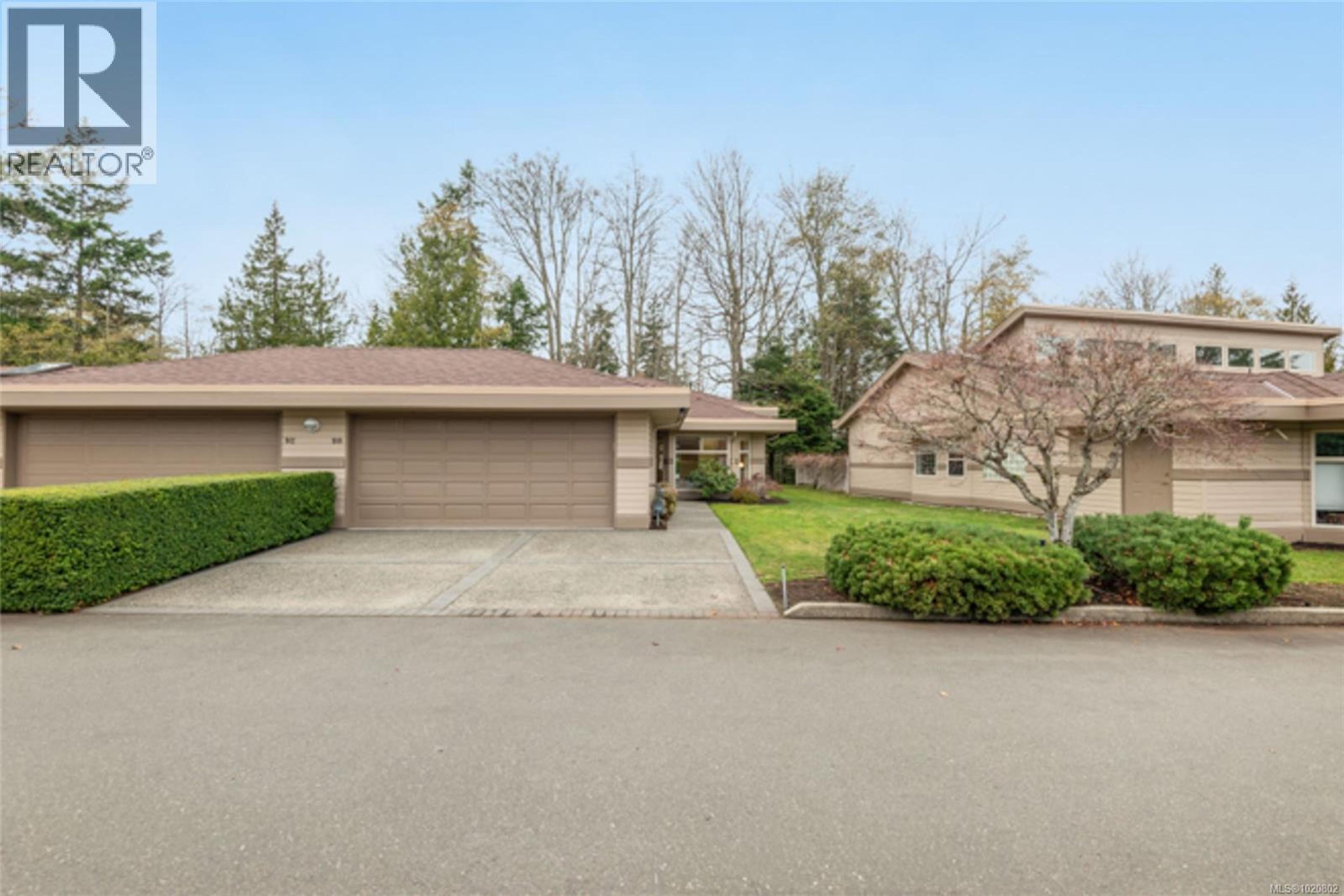 910 LAKES BLVD - Main Image