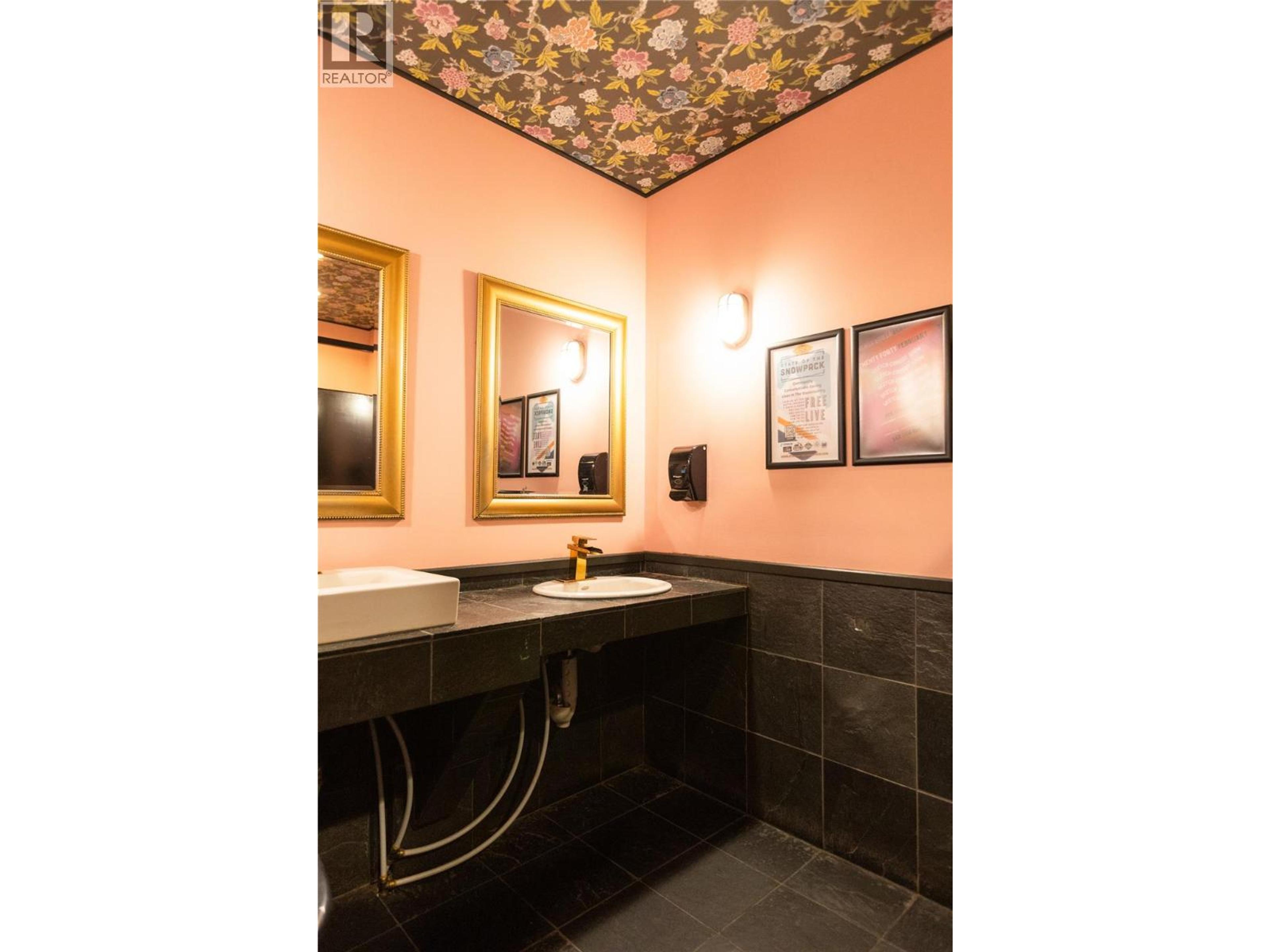 330 BAKER ST STREET - 29