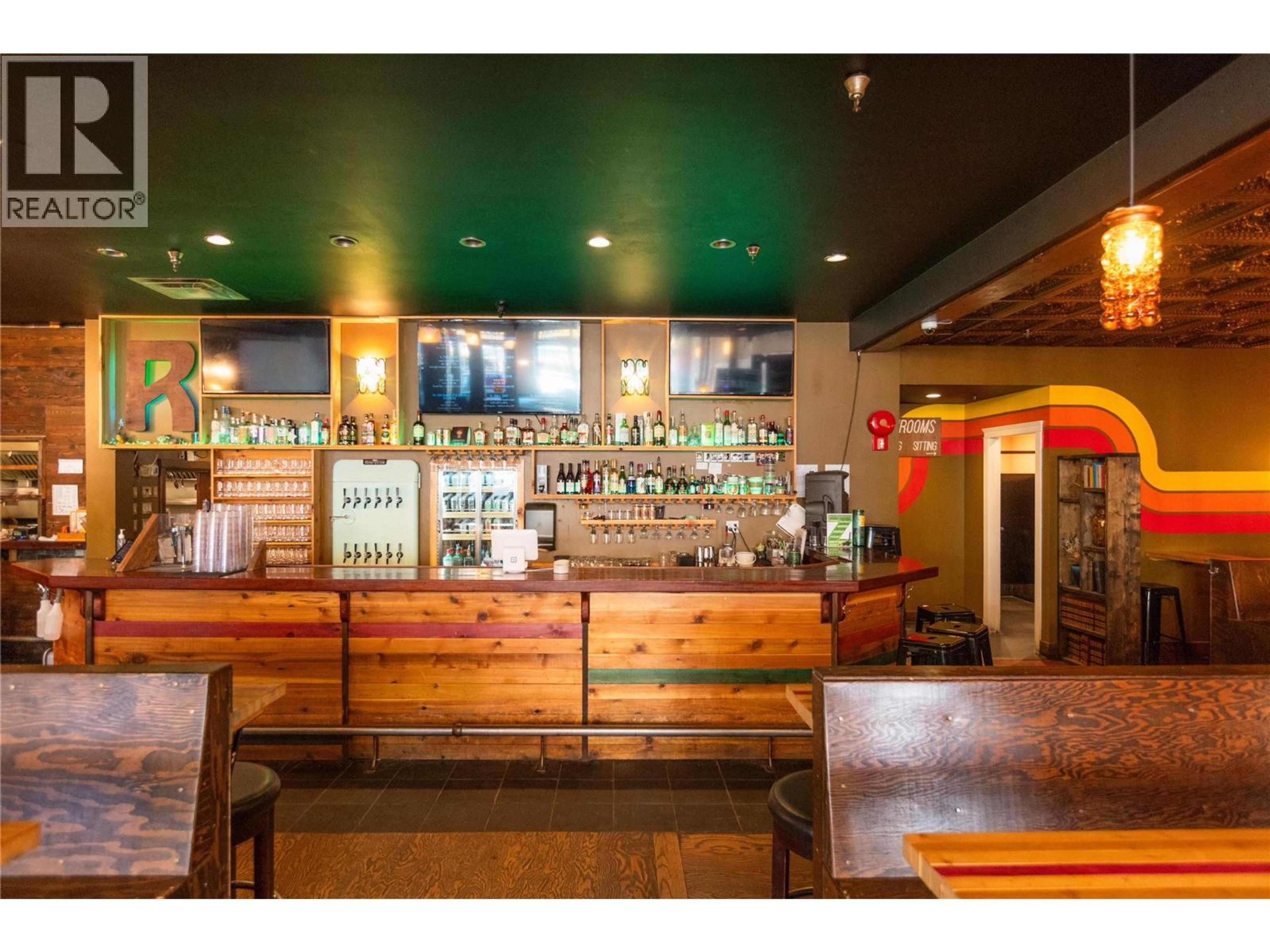 330 BAKER ST STREET - 12