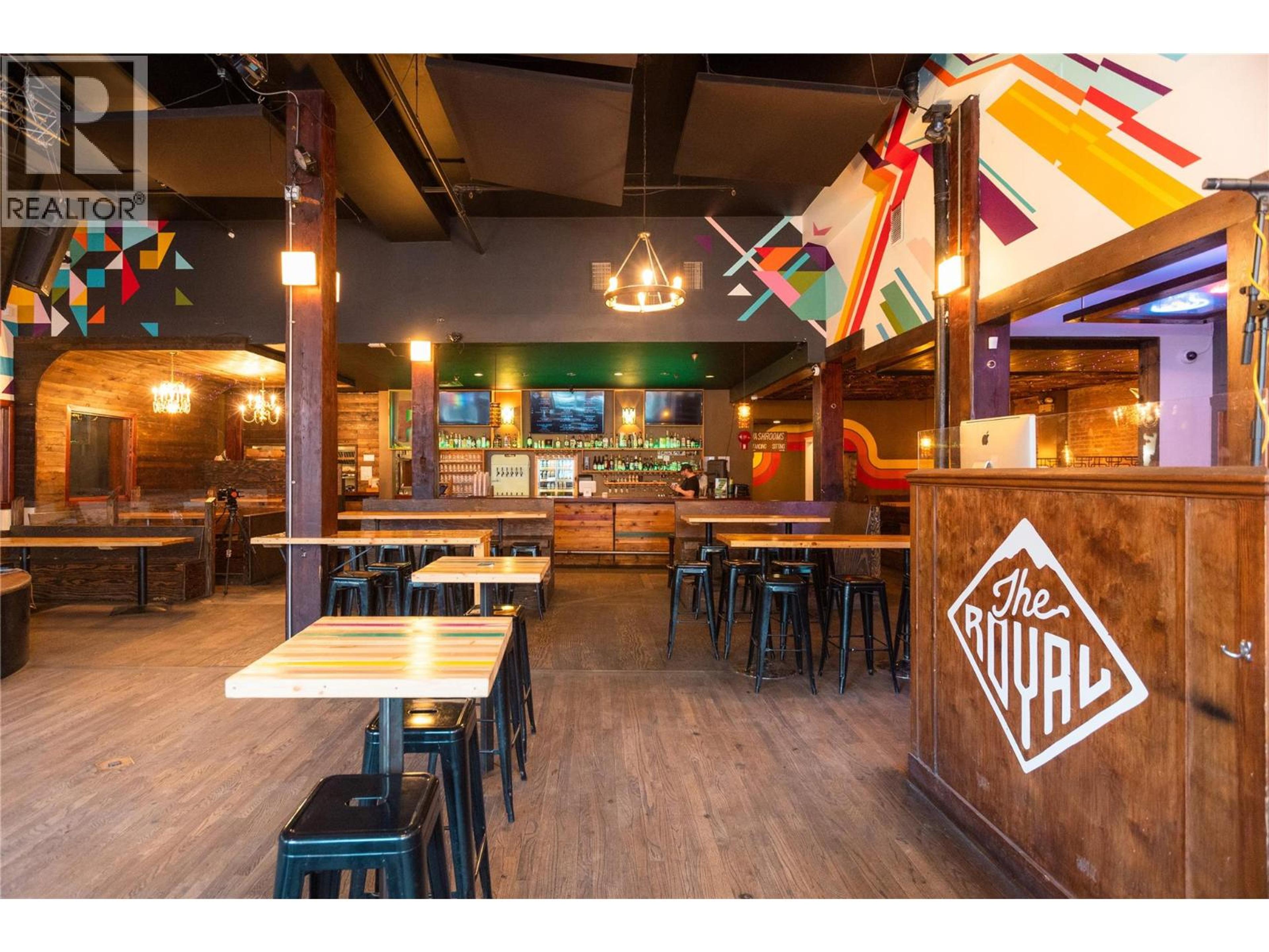 330 BAKER ST STREET - 27