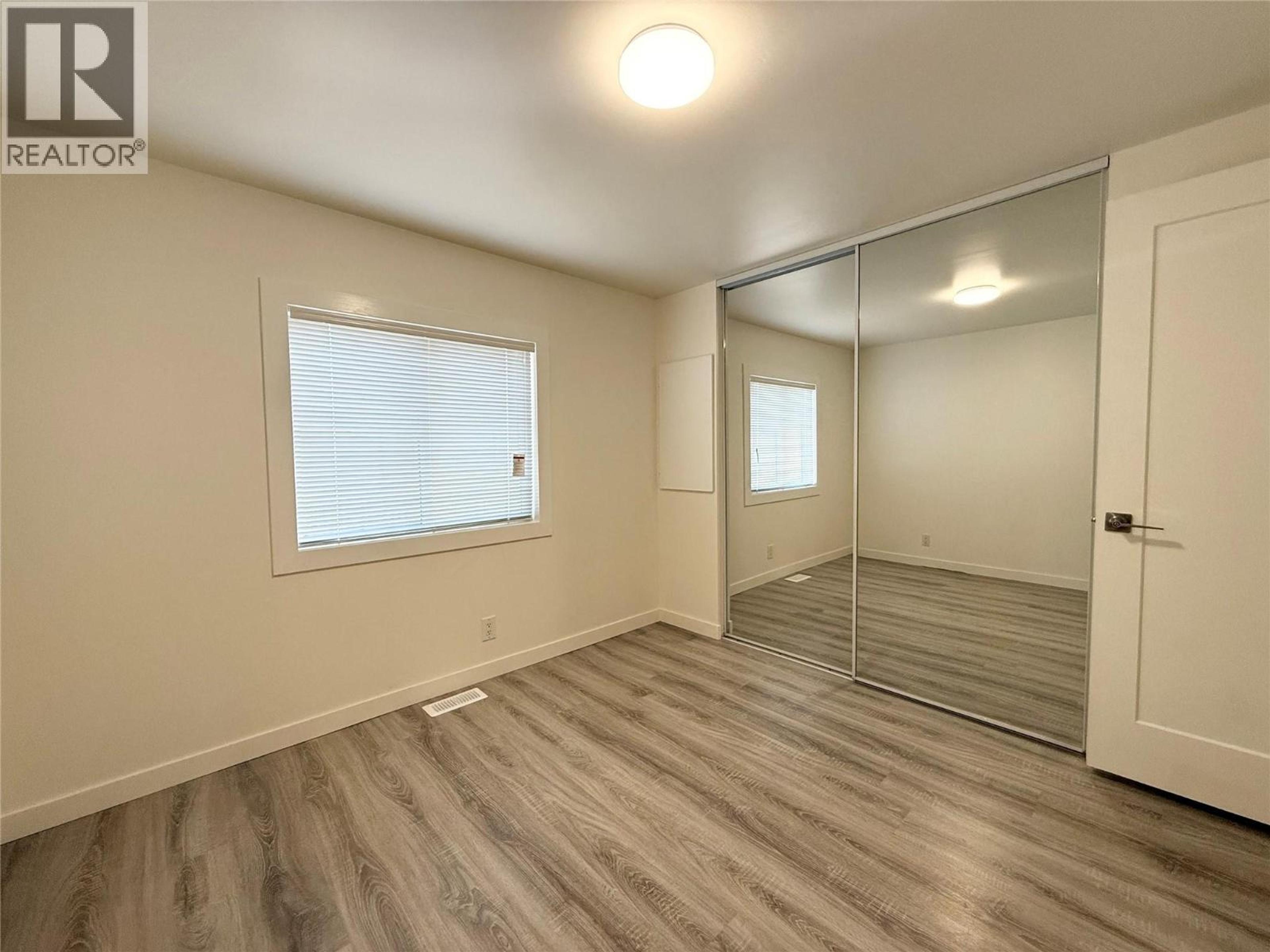 #12 2776 CLAPPERTON AVENUE - 16