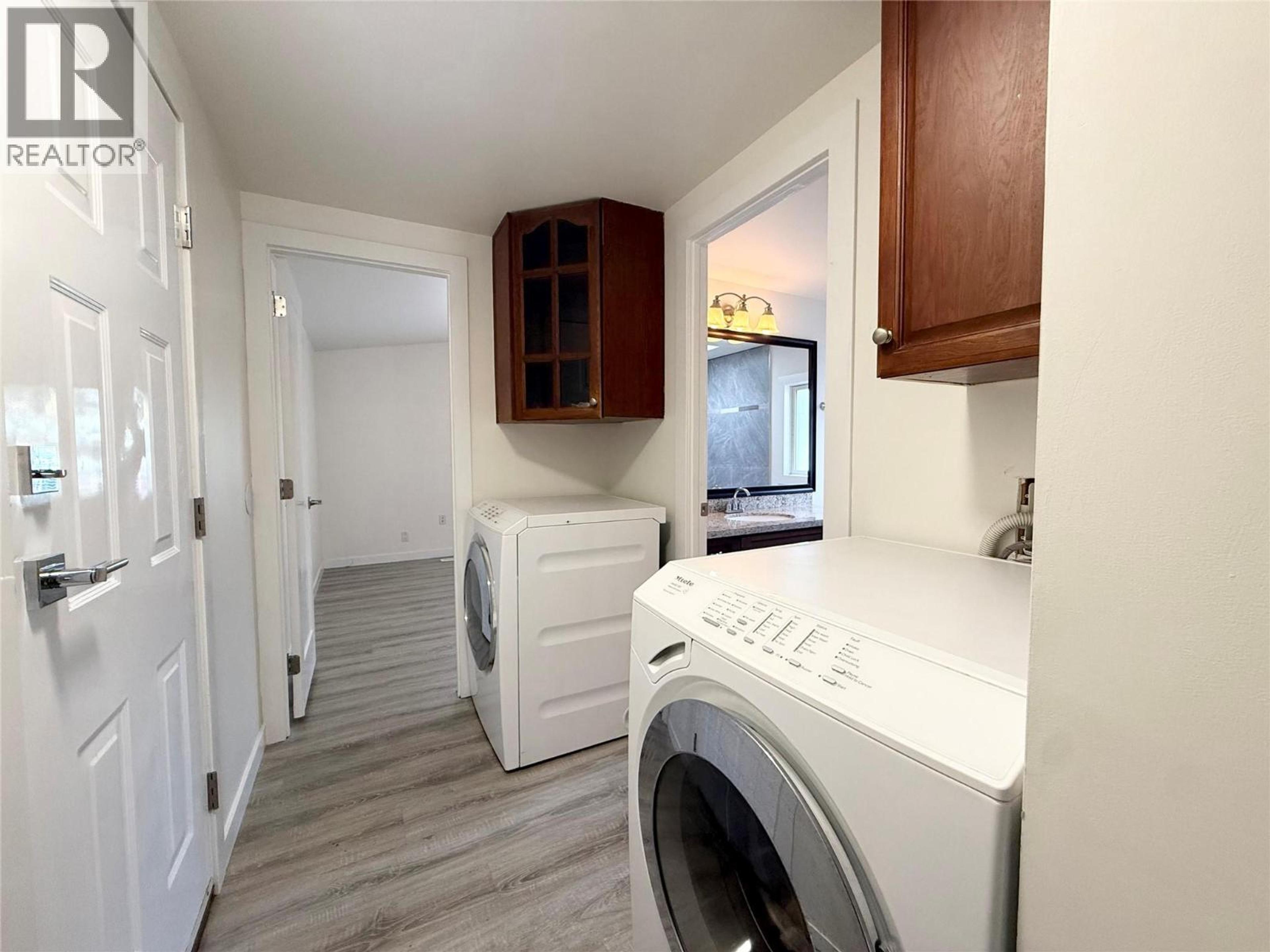 #12 2776 CLAPPERTON AVENUE - 17