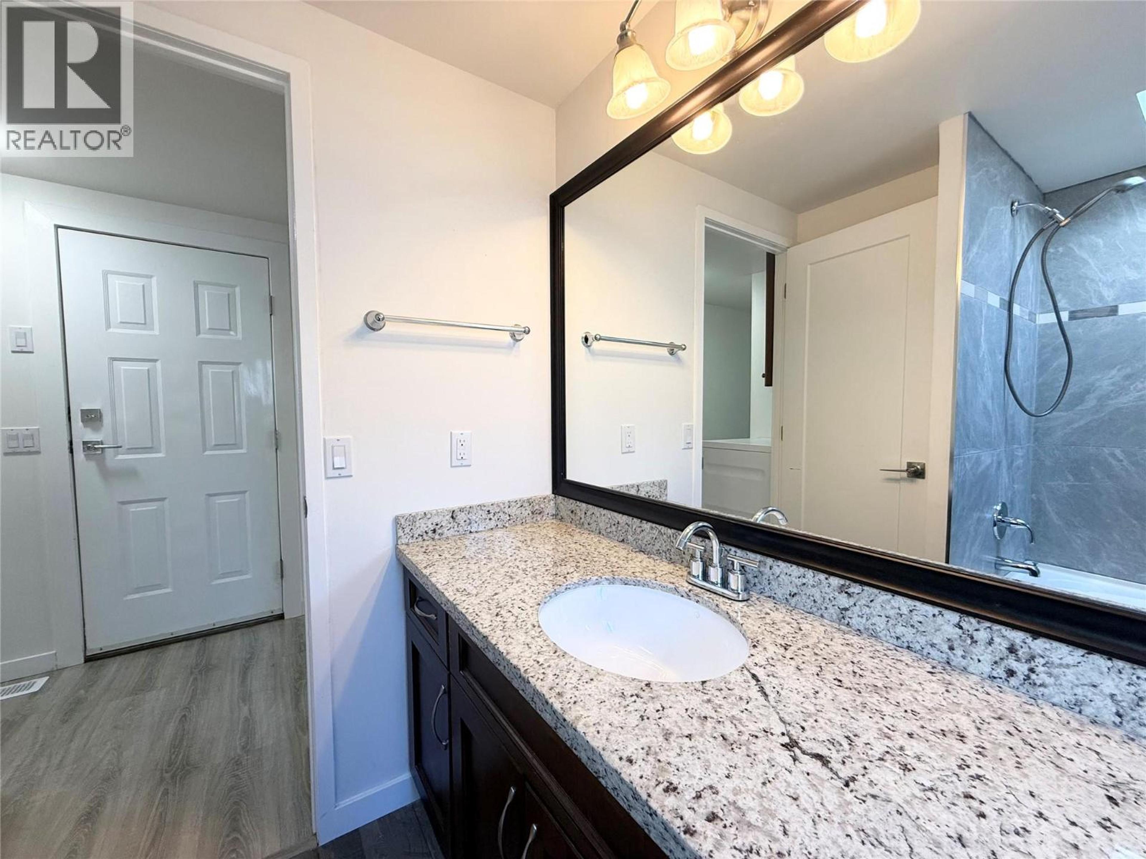 #12 2776 CLAPPERTON AVENUE - 19