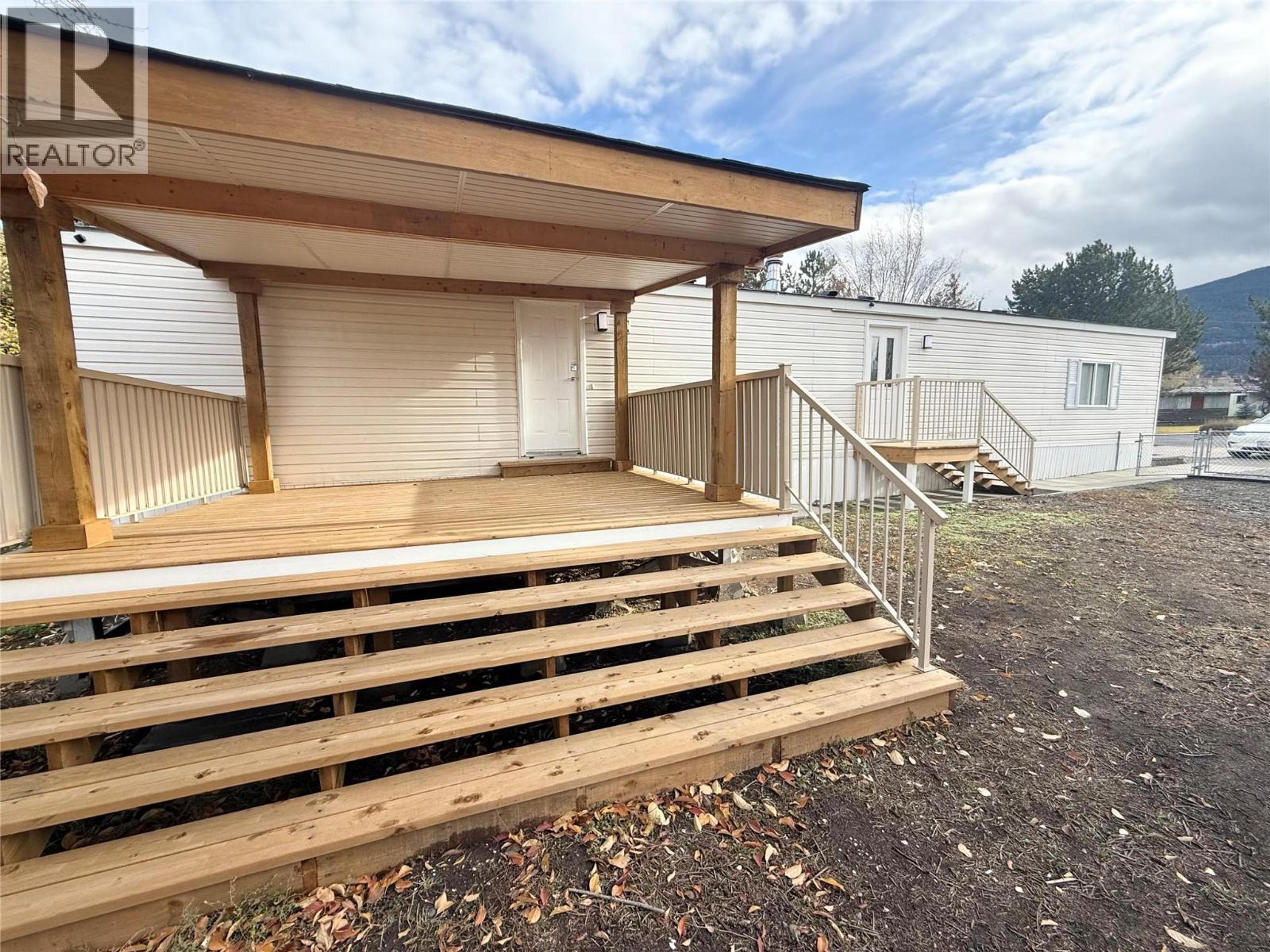 #12 2776 CLAPPERTON AVENUE - 26