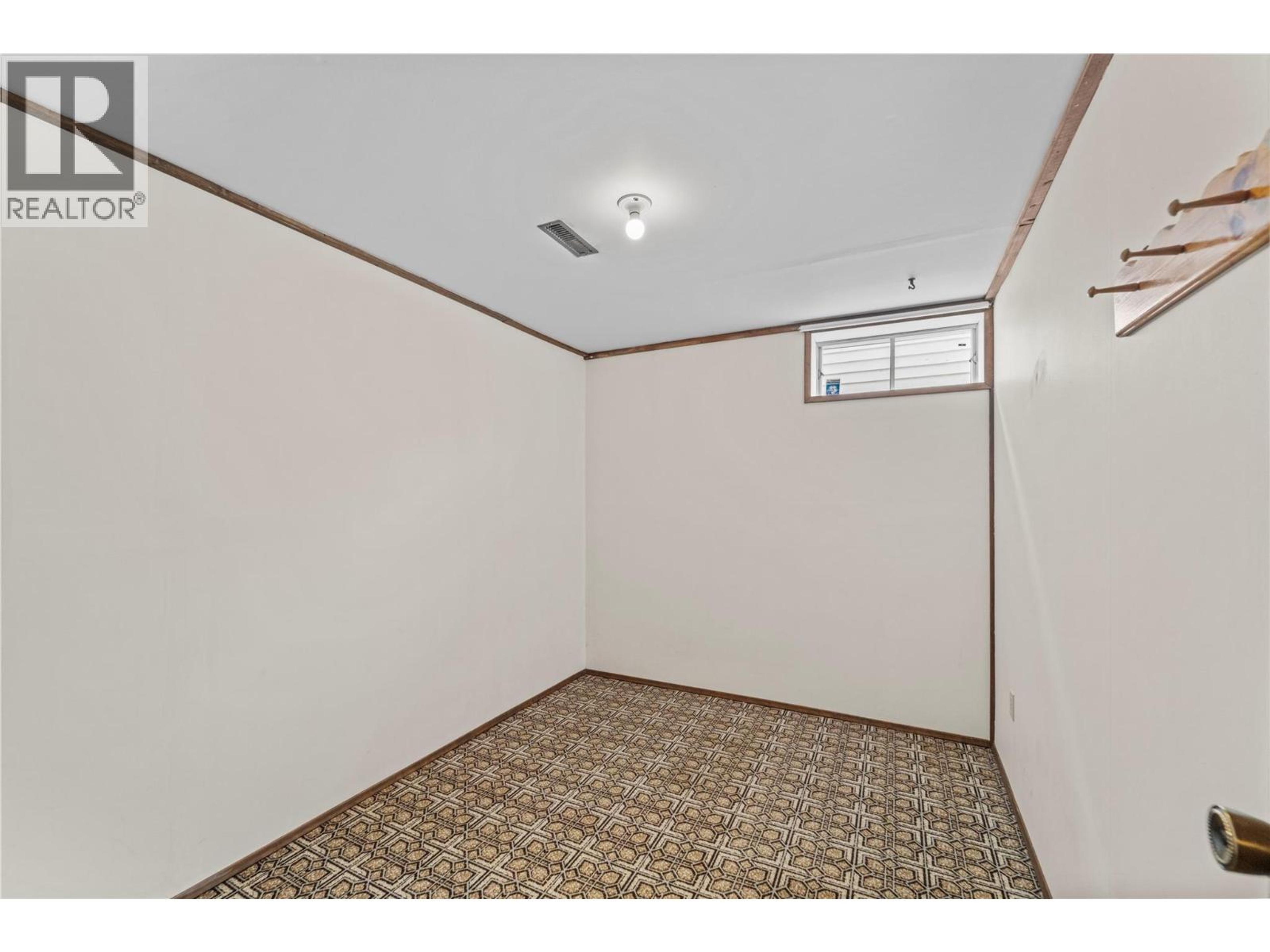 175 PONDEROSA AVENUE - 25