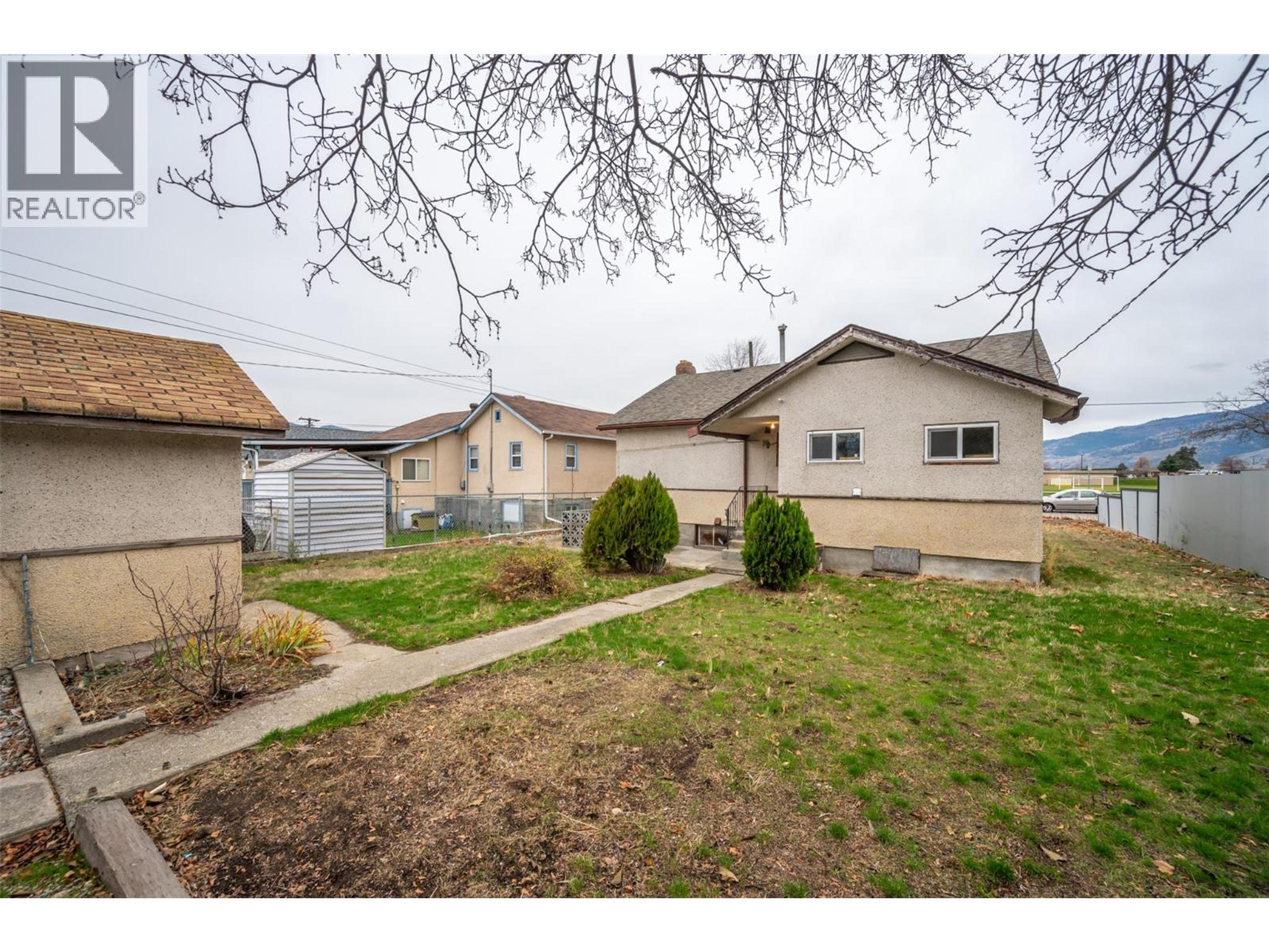 856 SCHOOL AVENUE - Image 3