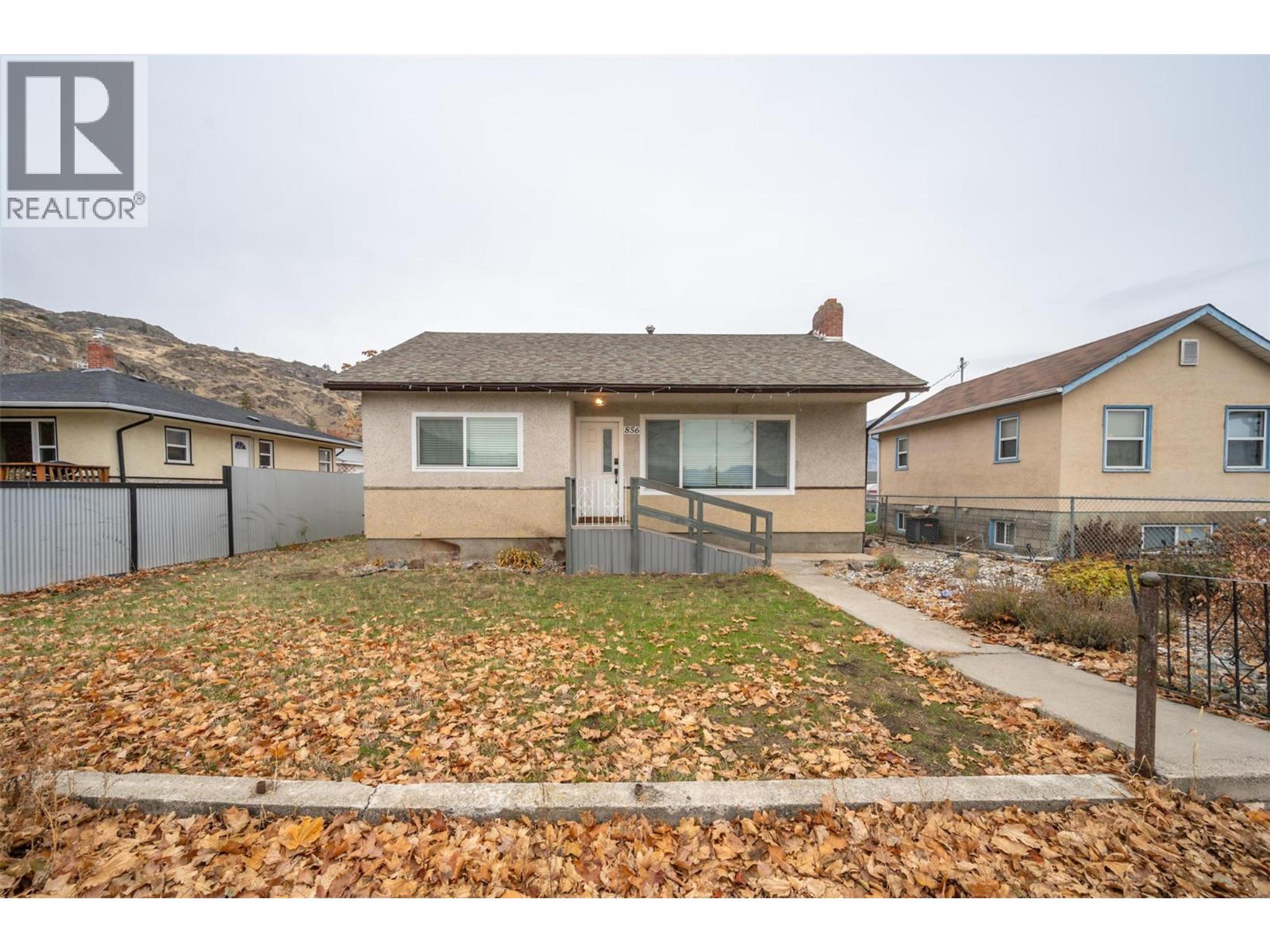 856 SCHOOL AVENUE - 42