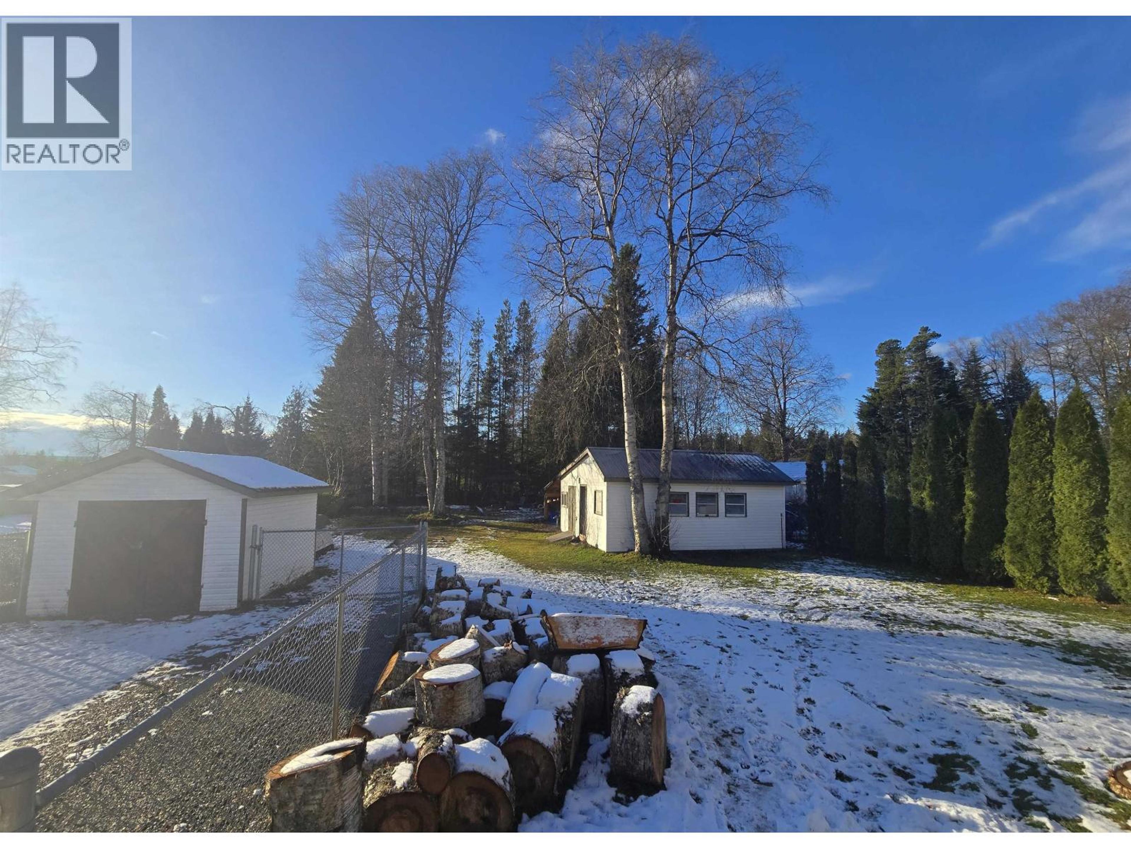 2577 THORNHILL STREET - 6