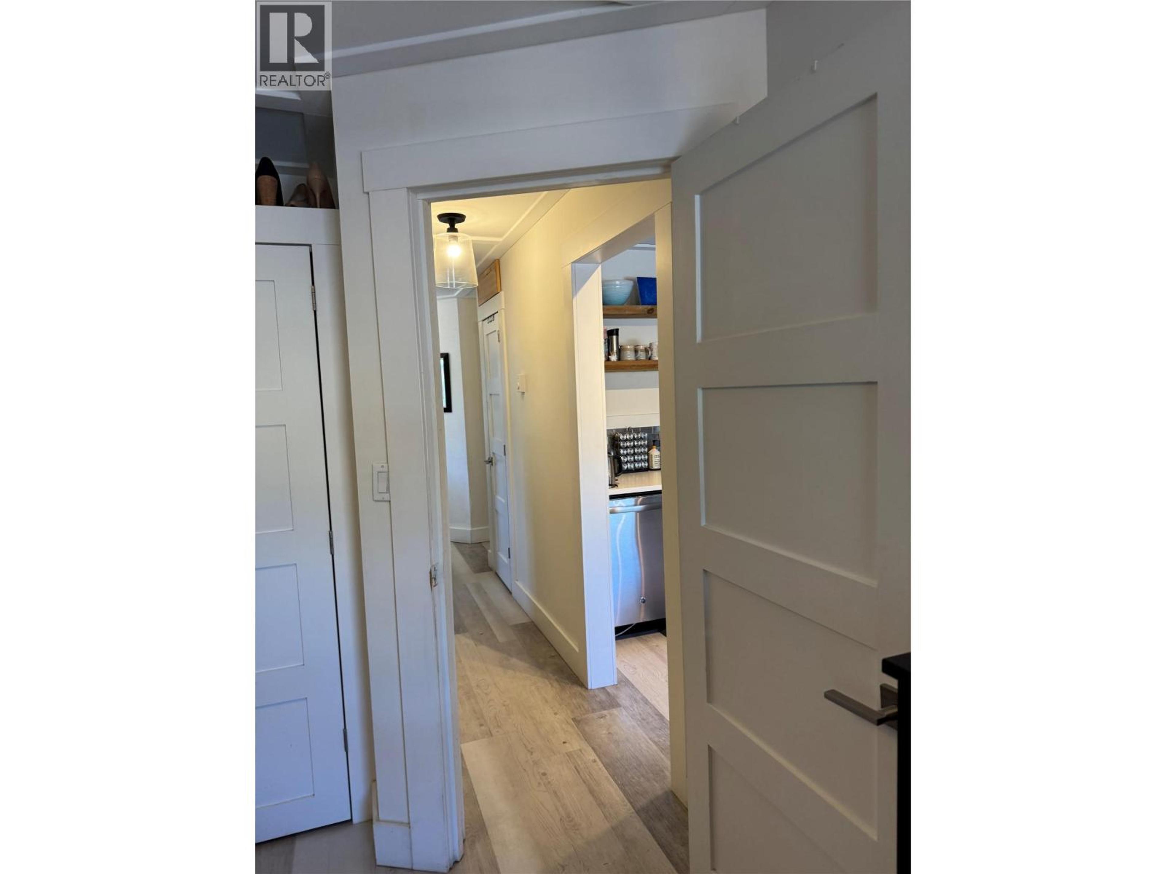 #5 1211 9TH STREET - 12