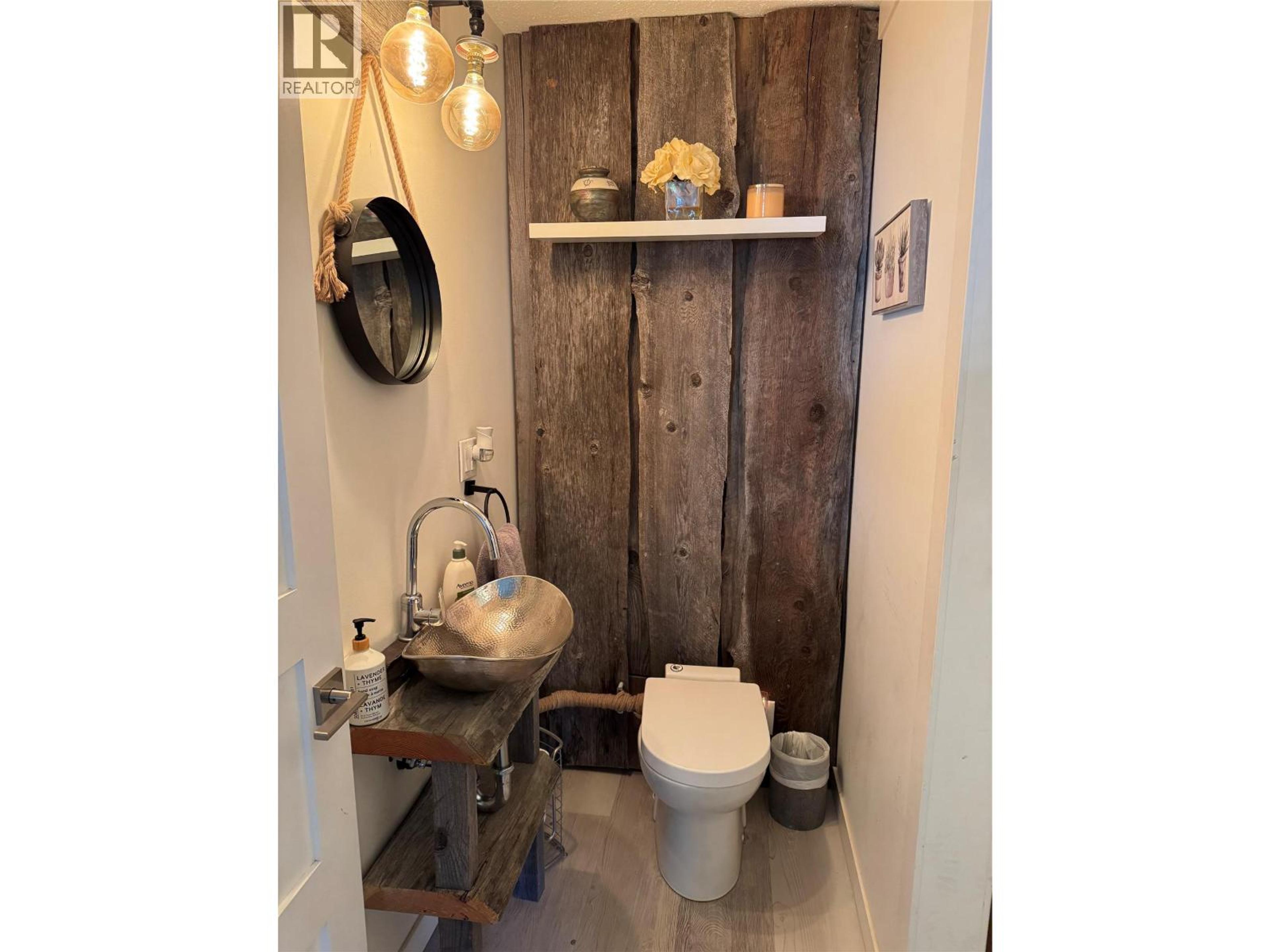 #5 1211 9TH STREET - 18