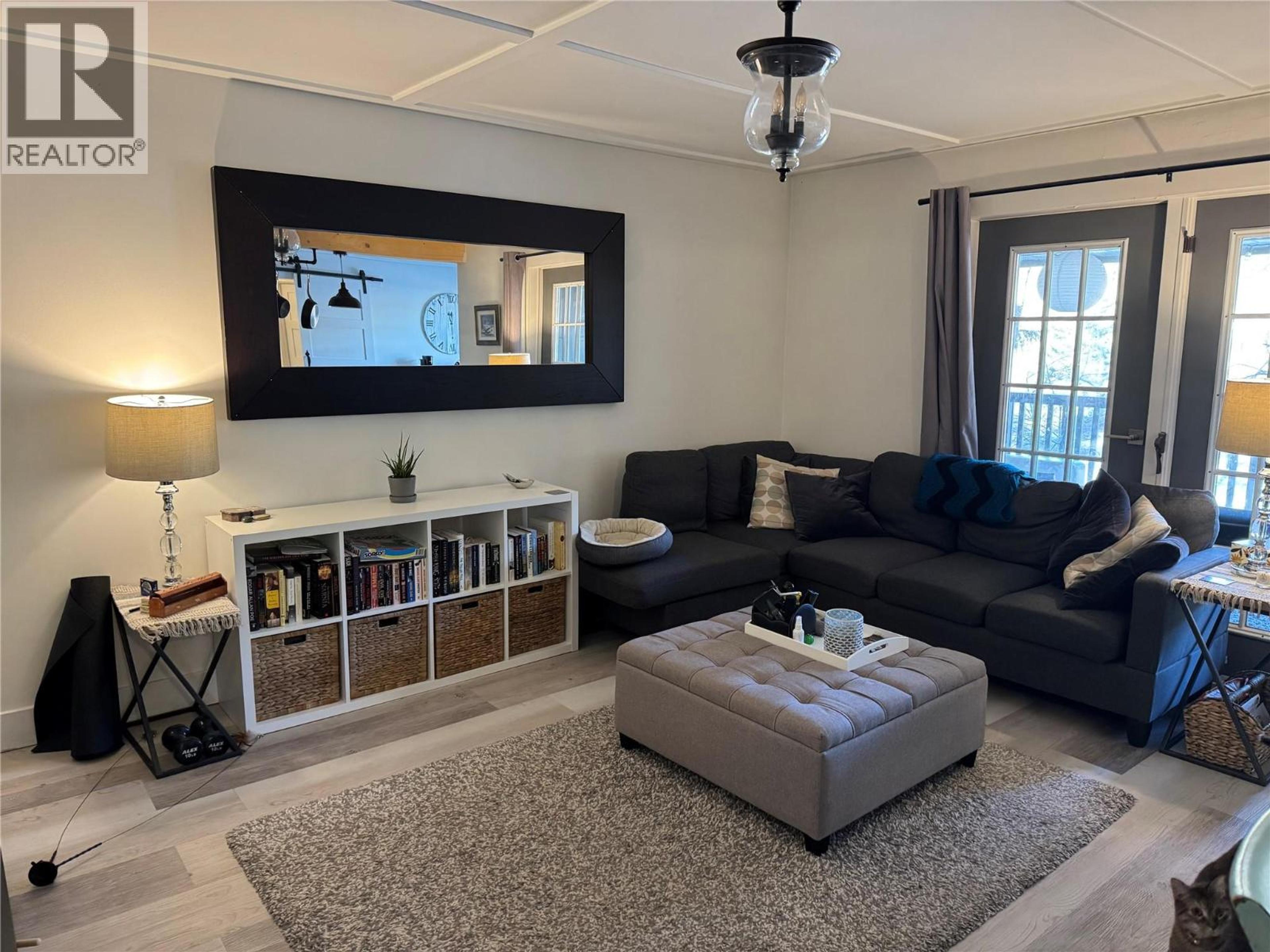 #5 1211 9TH STREET - Image 2