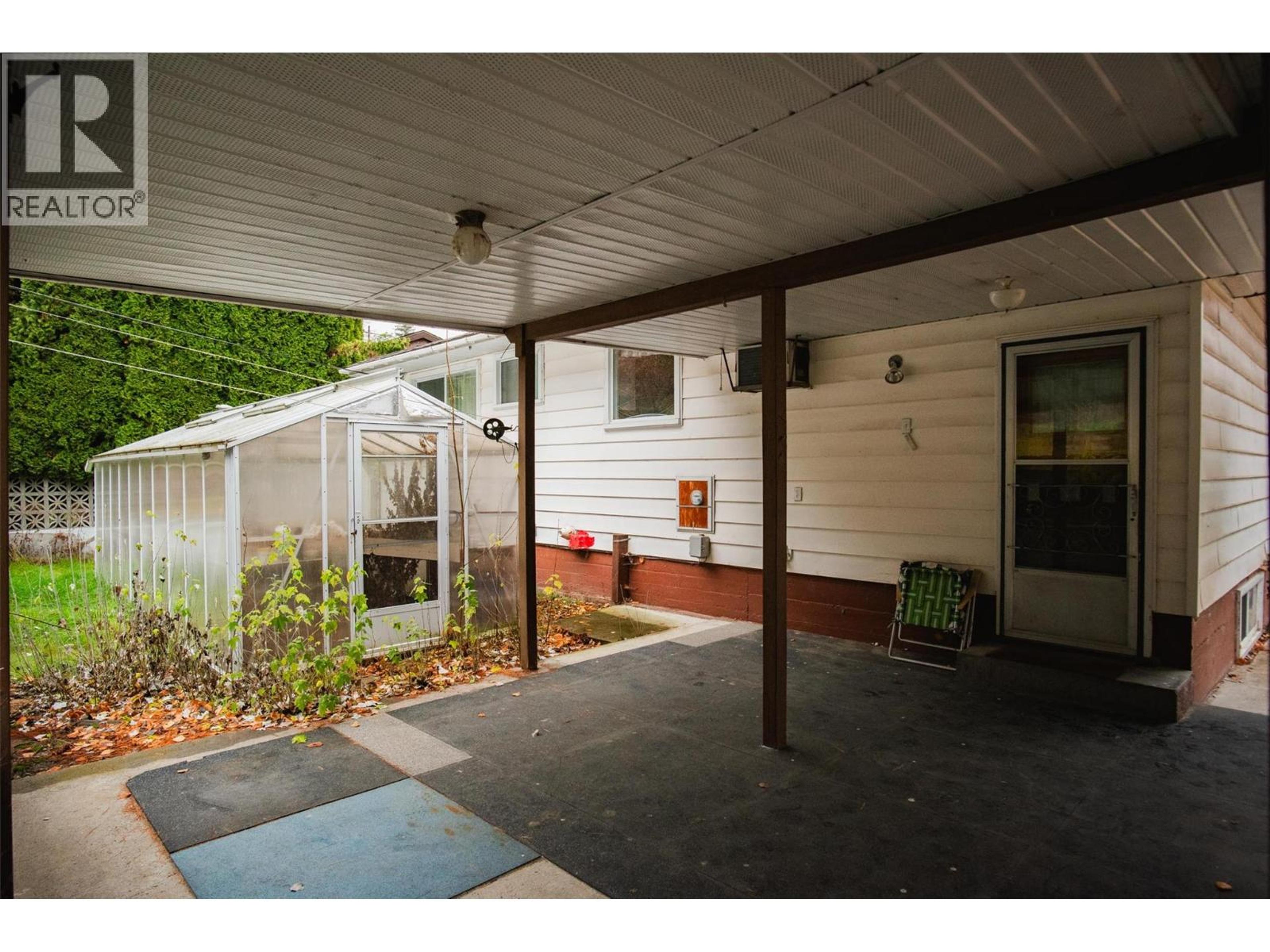 39 HILLSIDE DRIVE - 27