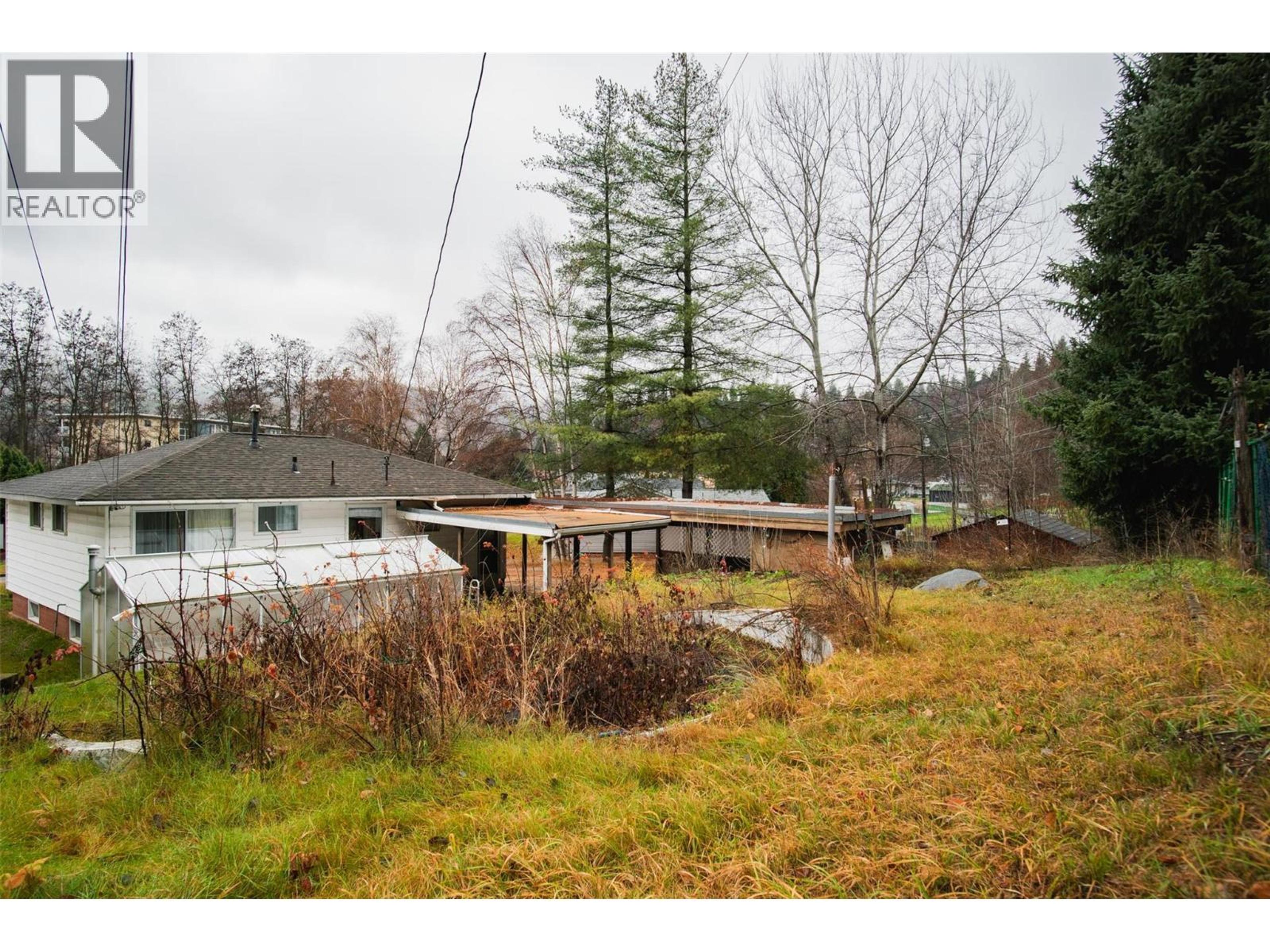 39 HILLSIDE DRIVE - 30