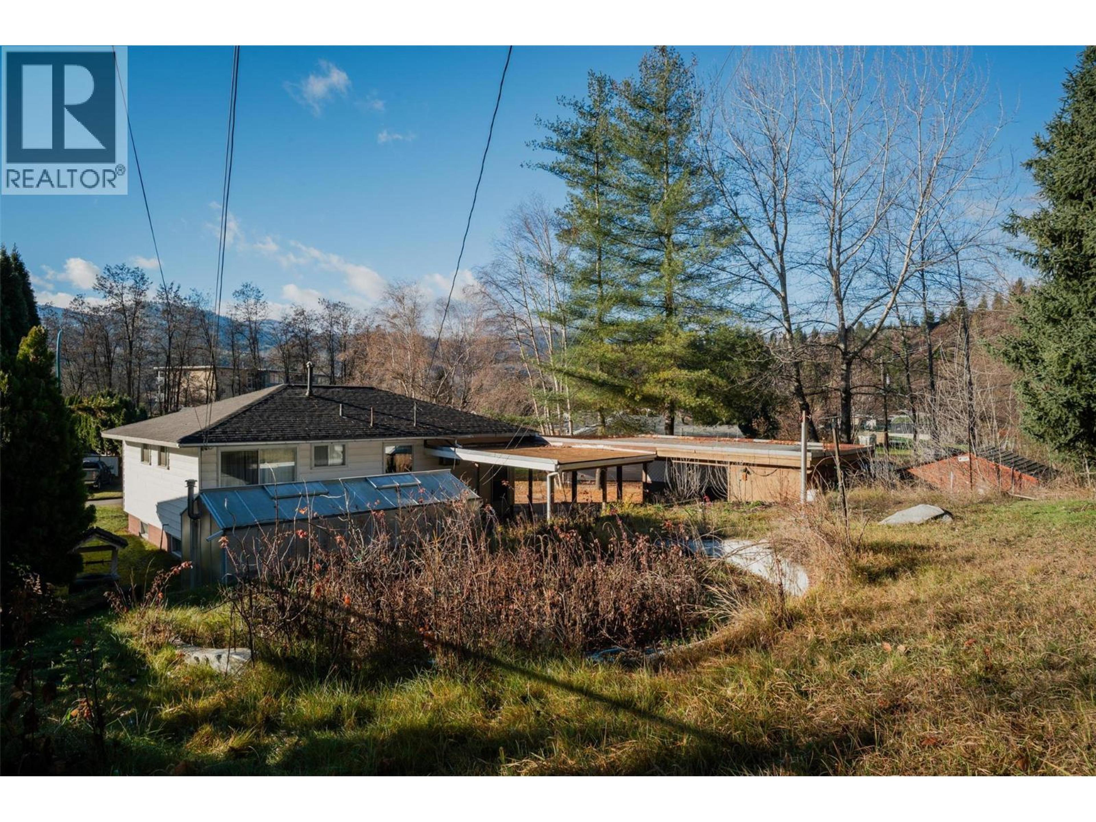 39 HILLSIDE DRIVE - 34